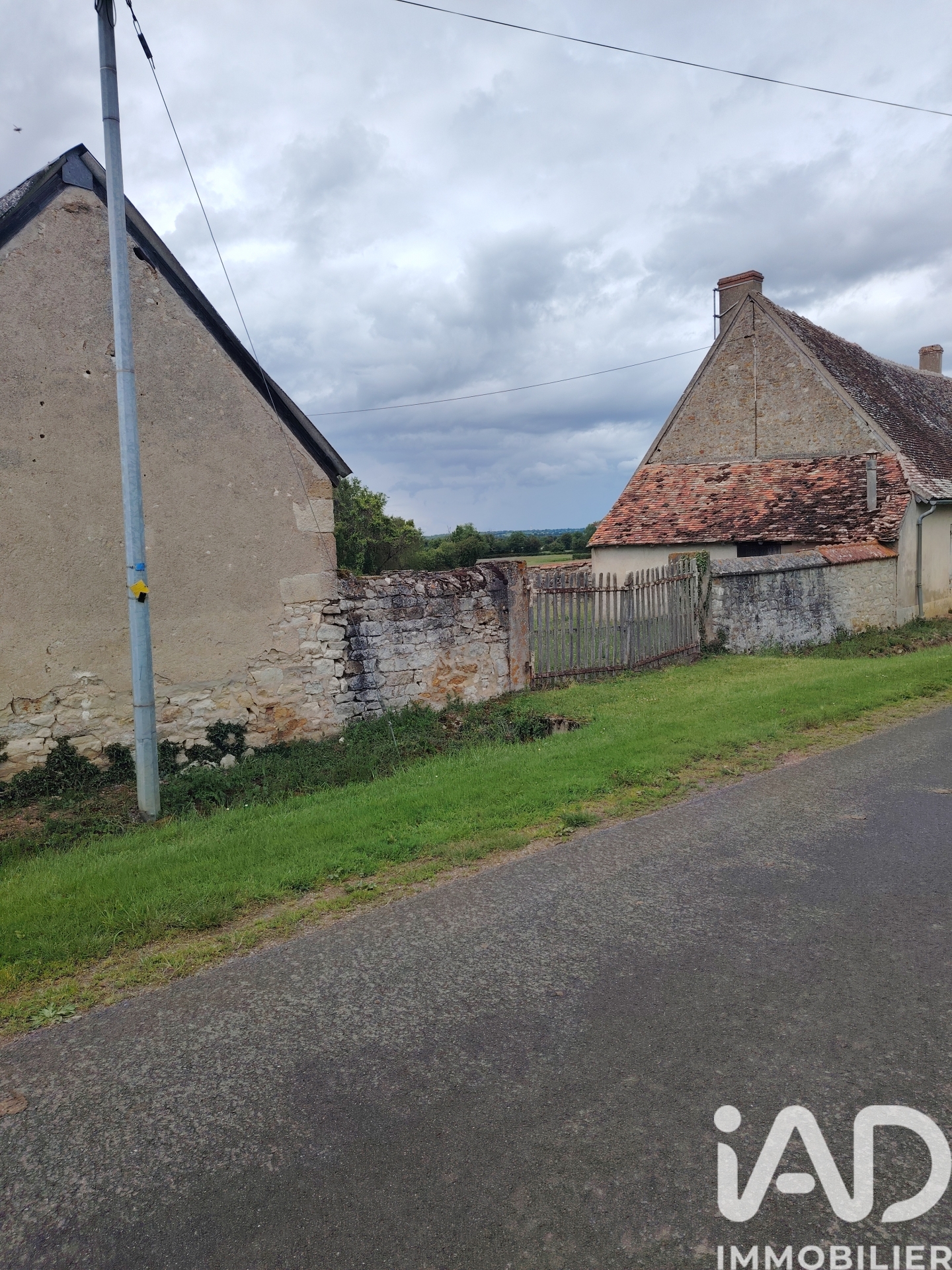 Vente maison à Vicq-Exemplet (36400) : ferme 3 pièces 76 m² - 2028480 — 5
