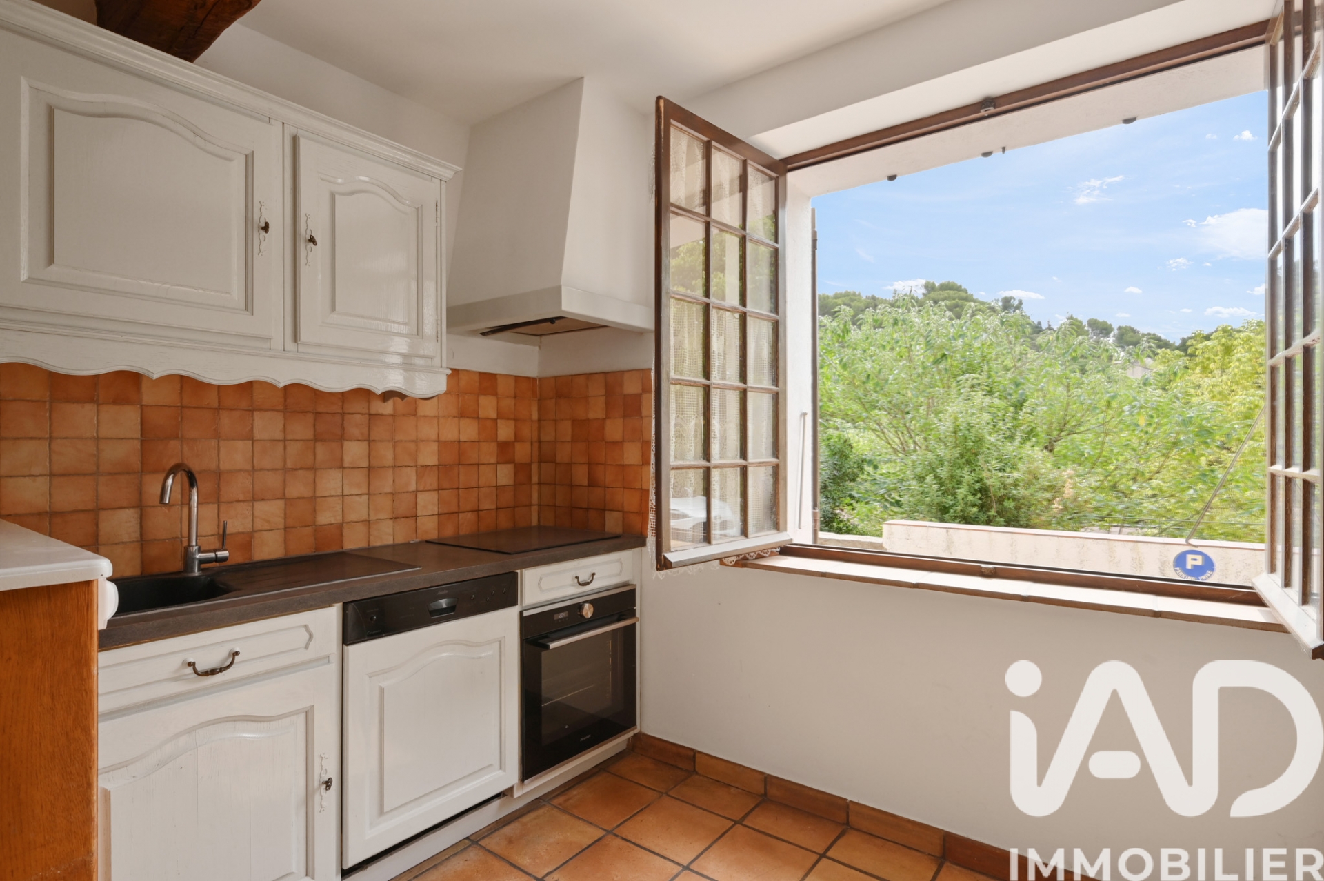 Vente maison à Gémenos (13420) : maison de ville 6 pièces 126 m² - 2029541 — 11
