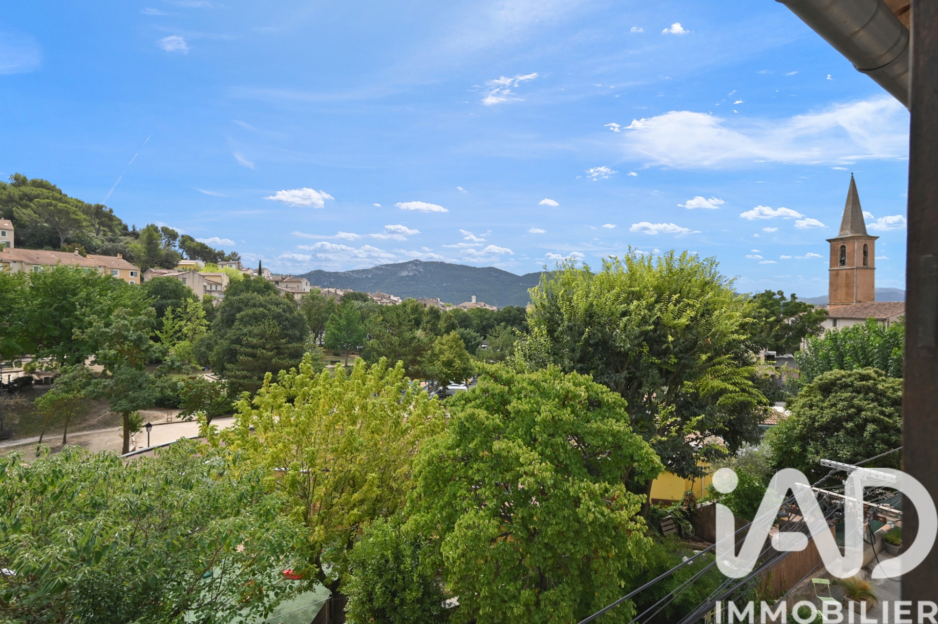 Vente maison à Gémenos (13420) : maison de ville 6 pièces 126 m² - 2029541 — 4