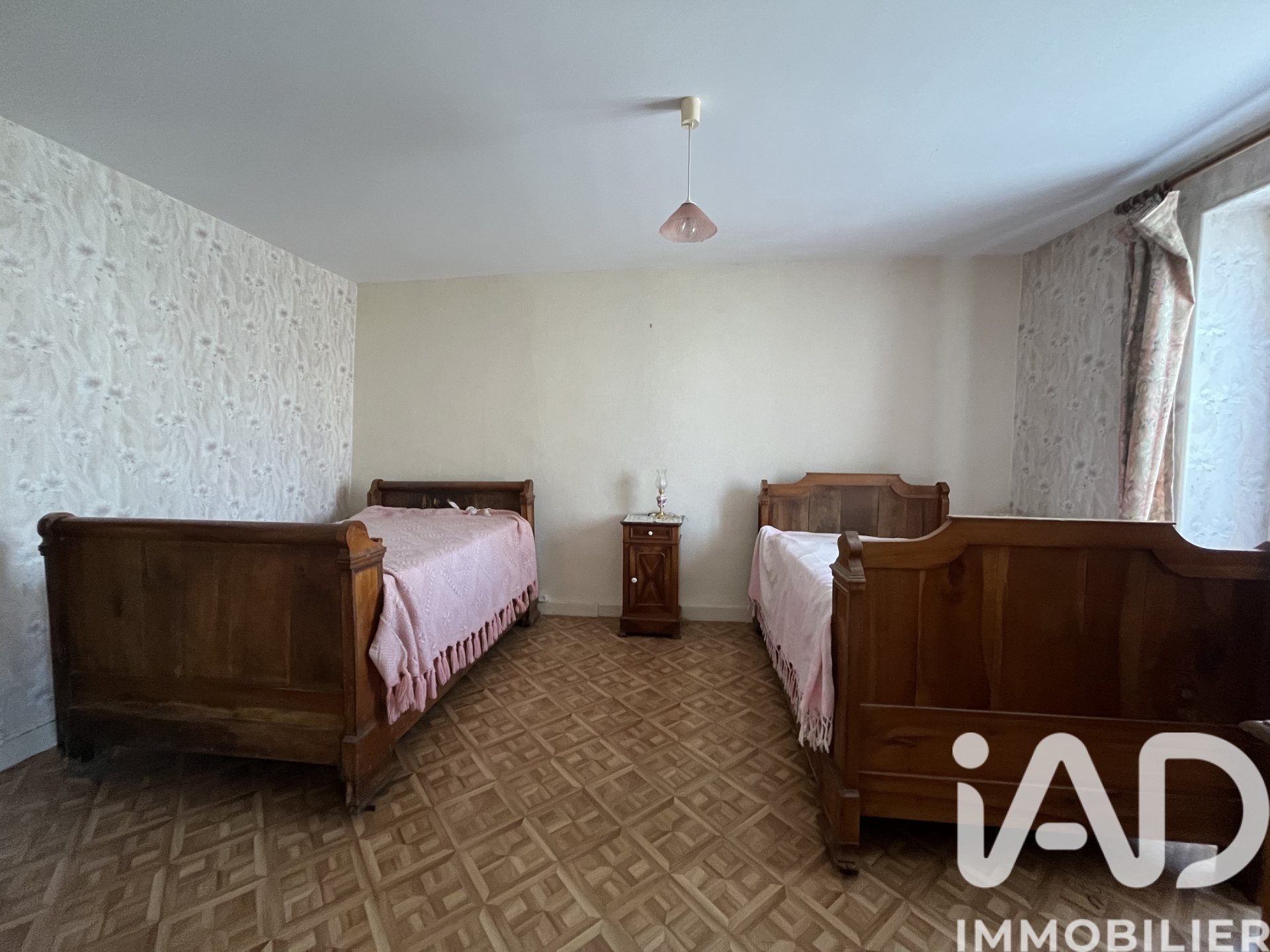 Vente maison à Massignac (16310) : maison de village 5 pièces 115 m² - 2030007 — 8
