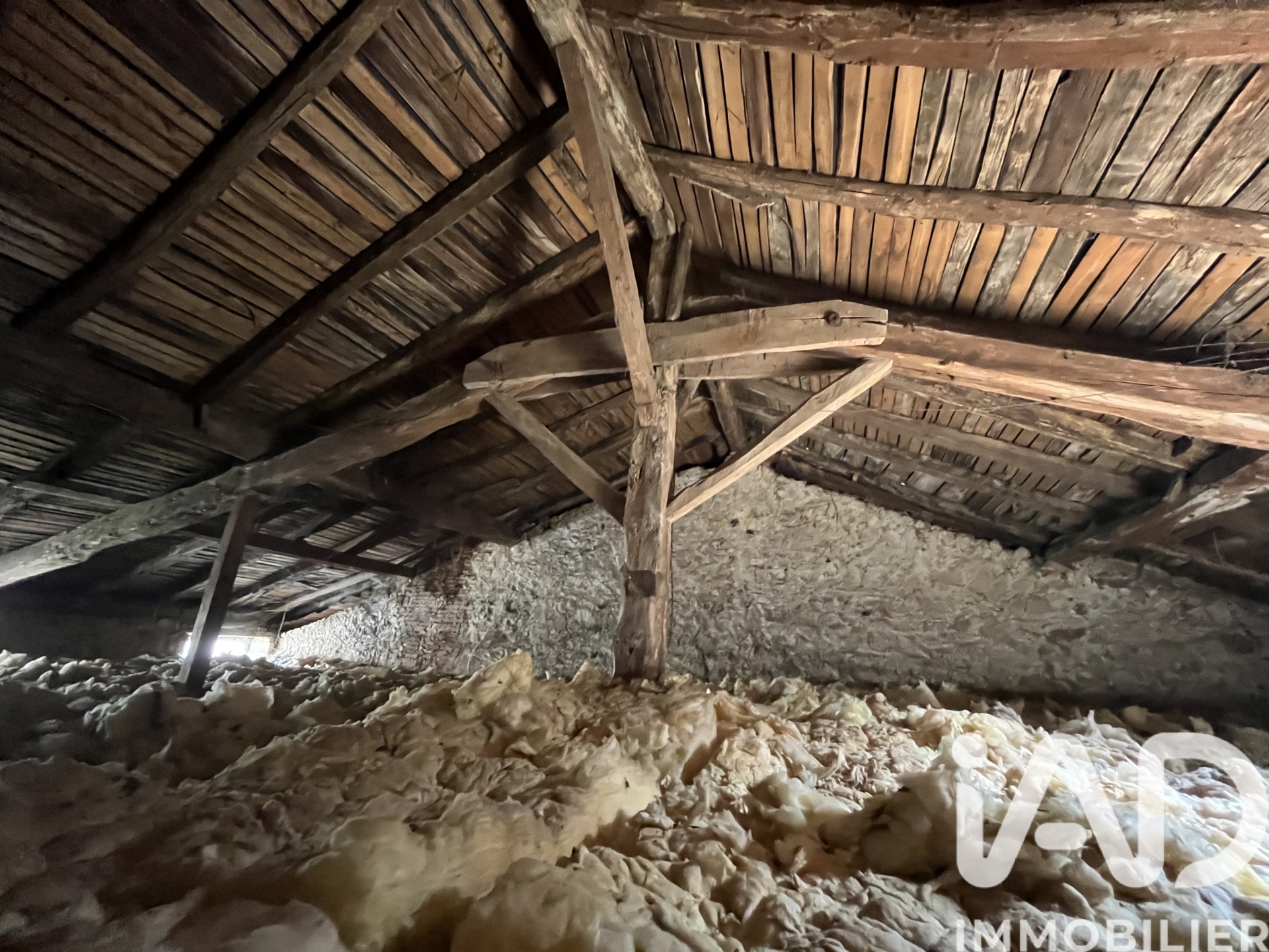 Vente maison à Massignac (16310) : maison de village 5 pièces 115 m² - 2030007 — 11