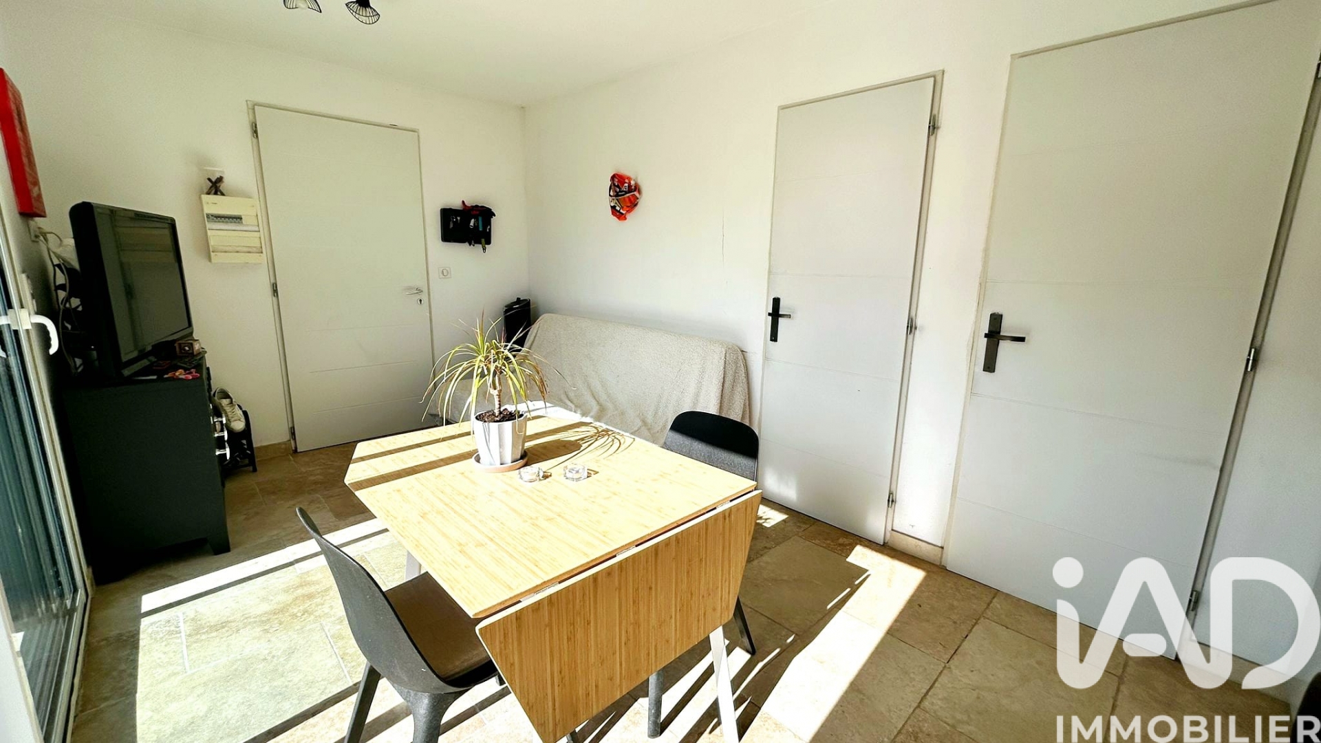 Vente maison à Gémenos (13420) : maison 7 pièces 330 m² - 2027290 — 18