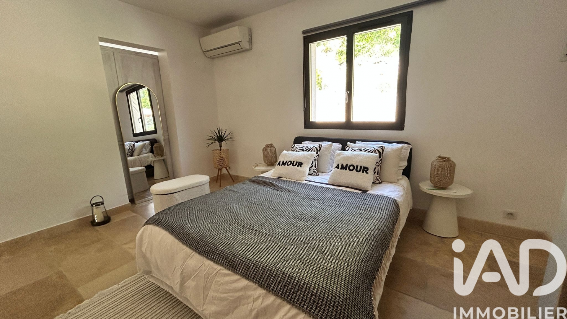 Vente maison à Gémenos (13420) : maison 7 pièces 330 m² - 2027290 — 19