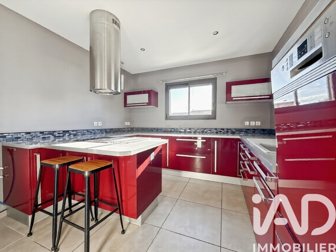 Vente maison à Saint-Hippolyte (66510) : maison 6 pièces 156 m² - 2102788 — 9