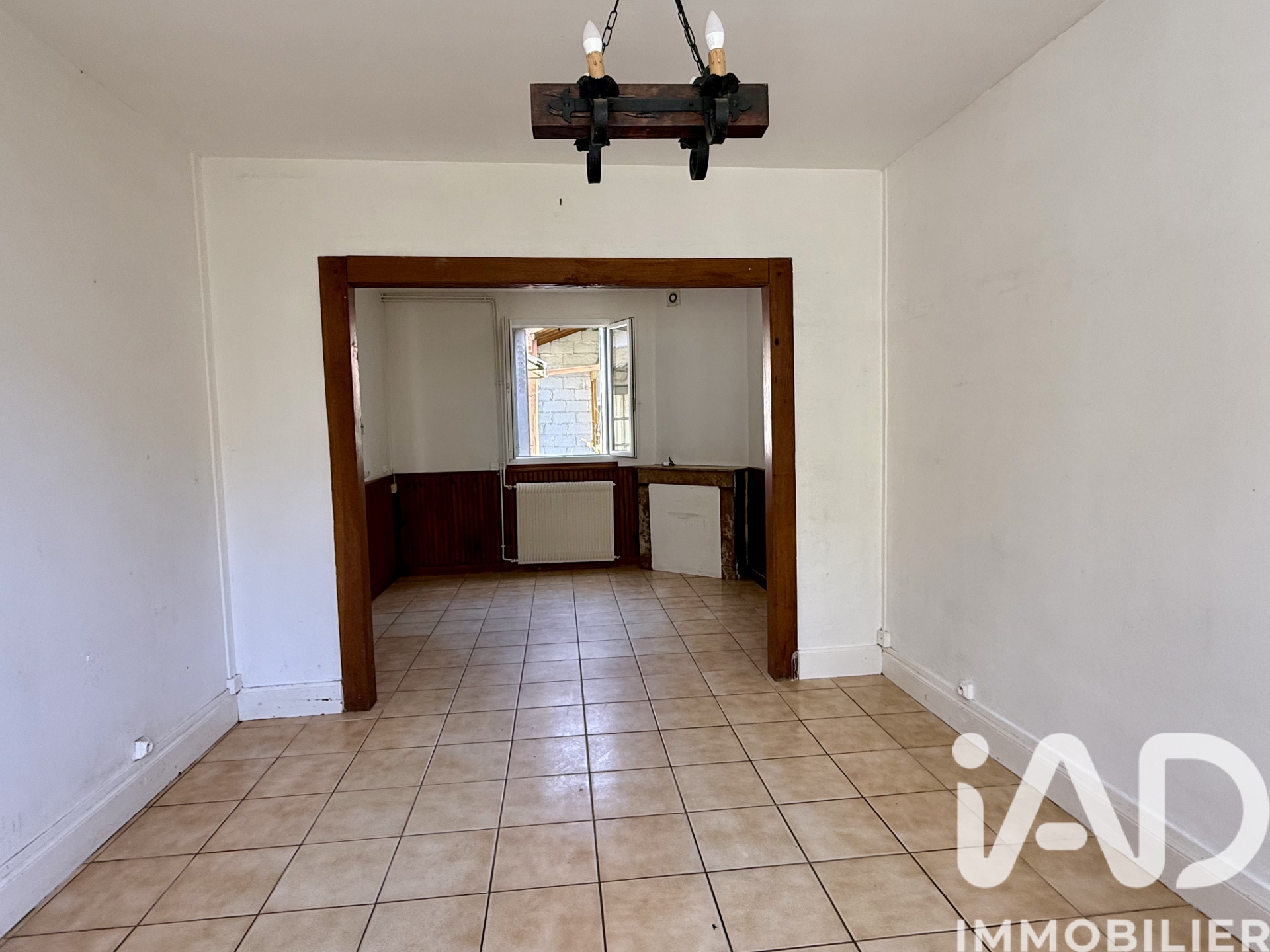 Vente maison à Saint-Amand-Montrond (18200) : maison de ville 4 pièces 86 m² - 2030447 — 4