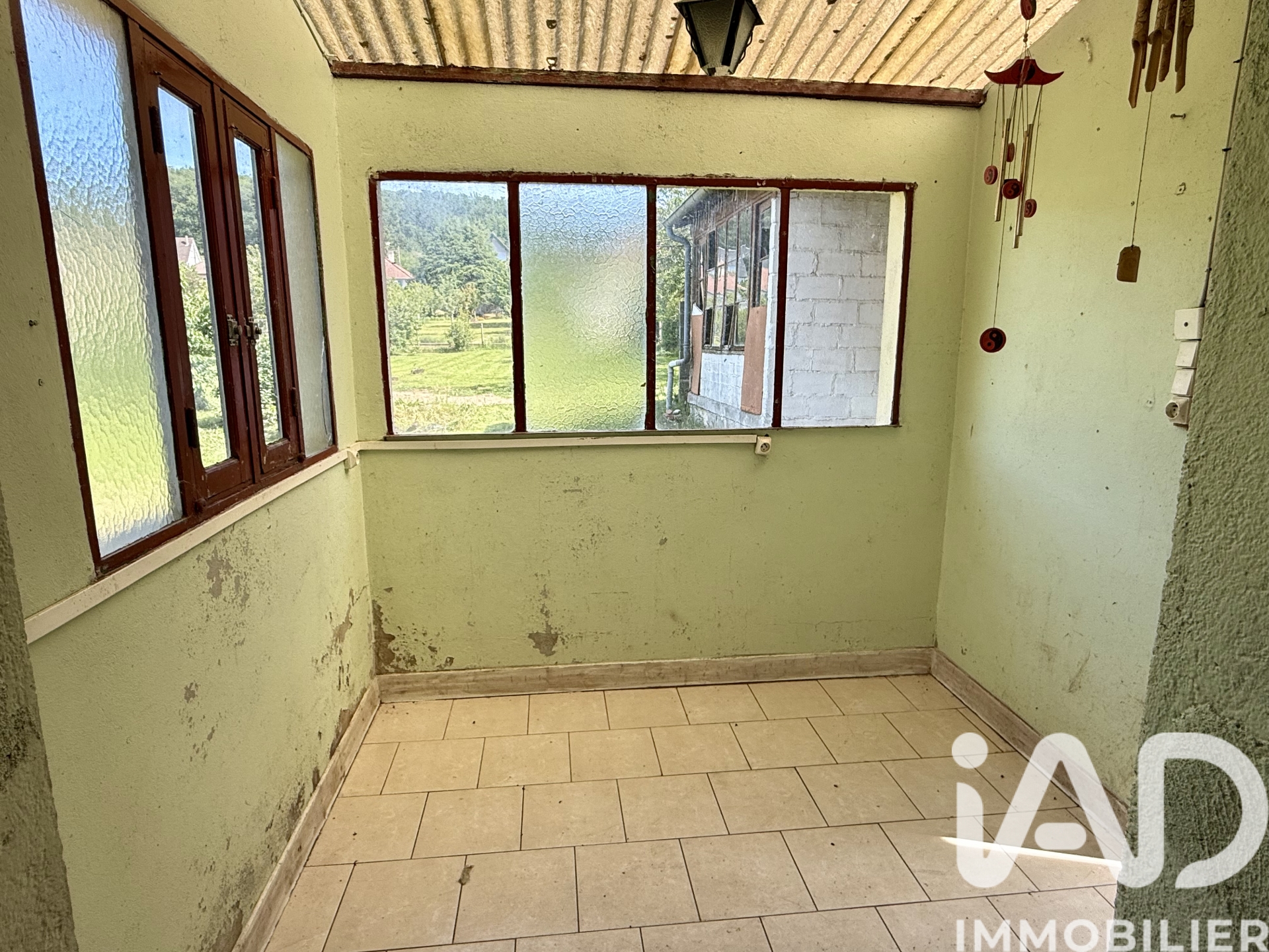 Vente maison à Saint-Amand-Montrond (18200) : maison de ville 4 pièces 86 m² - 2030447 — 18
