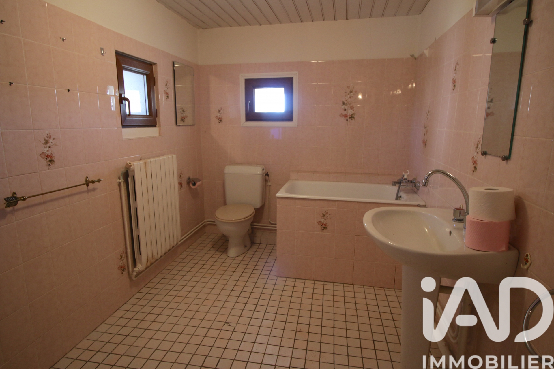 Vente maison à Saint-Bonnet-le-Bourg (63630) : maison 5 pièces 98 m² - 2026391 — 12