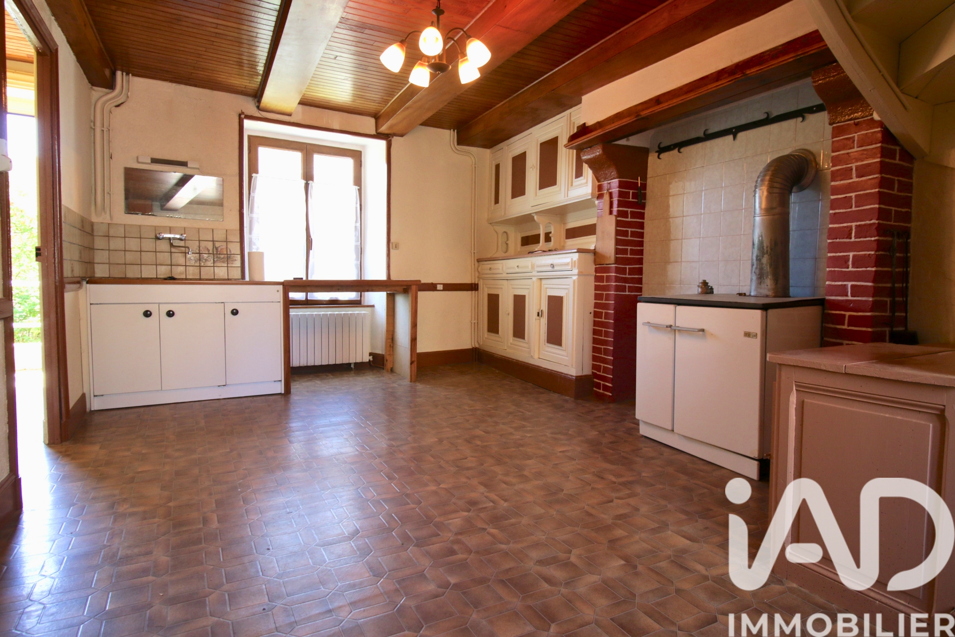 Vente maison à Saint-Bonnet-le-Bourg (63630) : maison 5 pièces 98 m² - 2026391 — 5