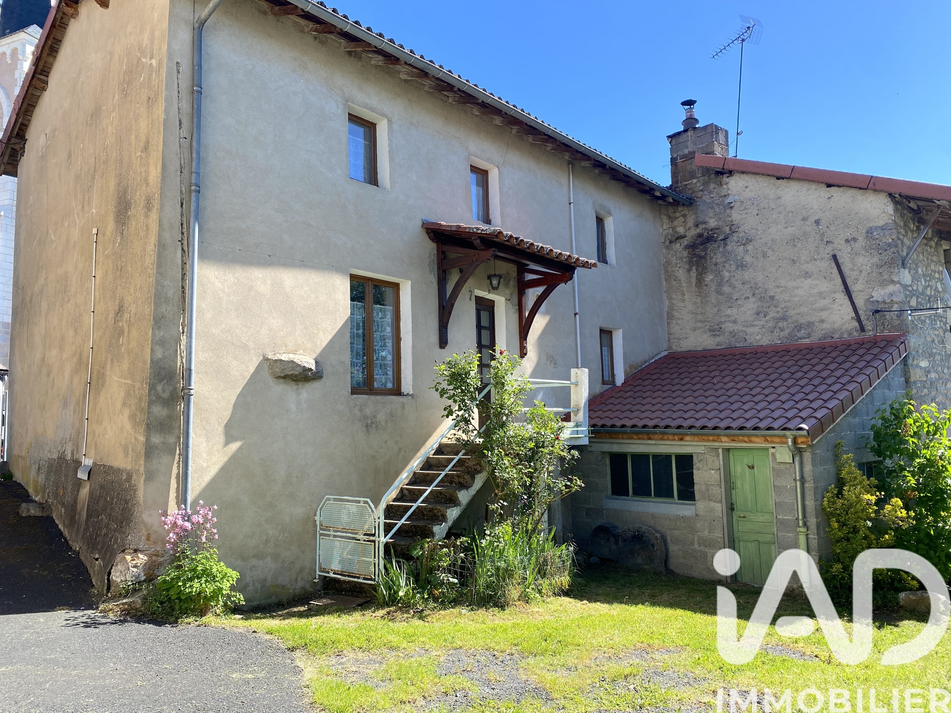 Vente maison à Saint-Bonnet-le-Bourg (63630) : maison 5 pièces 98 m² - 2026391 — 23