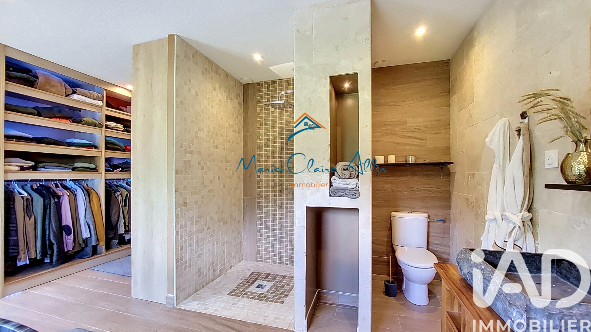 Vente maison à La Ferté-Saint-Cyr (41220) : maison 5 pièces 121 m² - 2025519 — 12