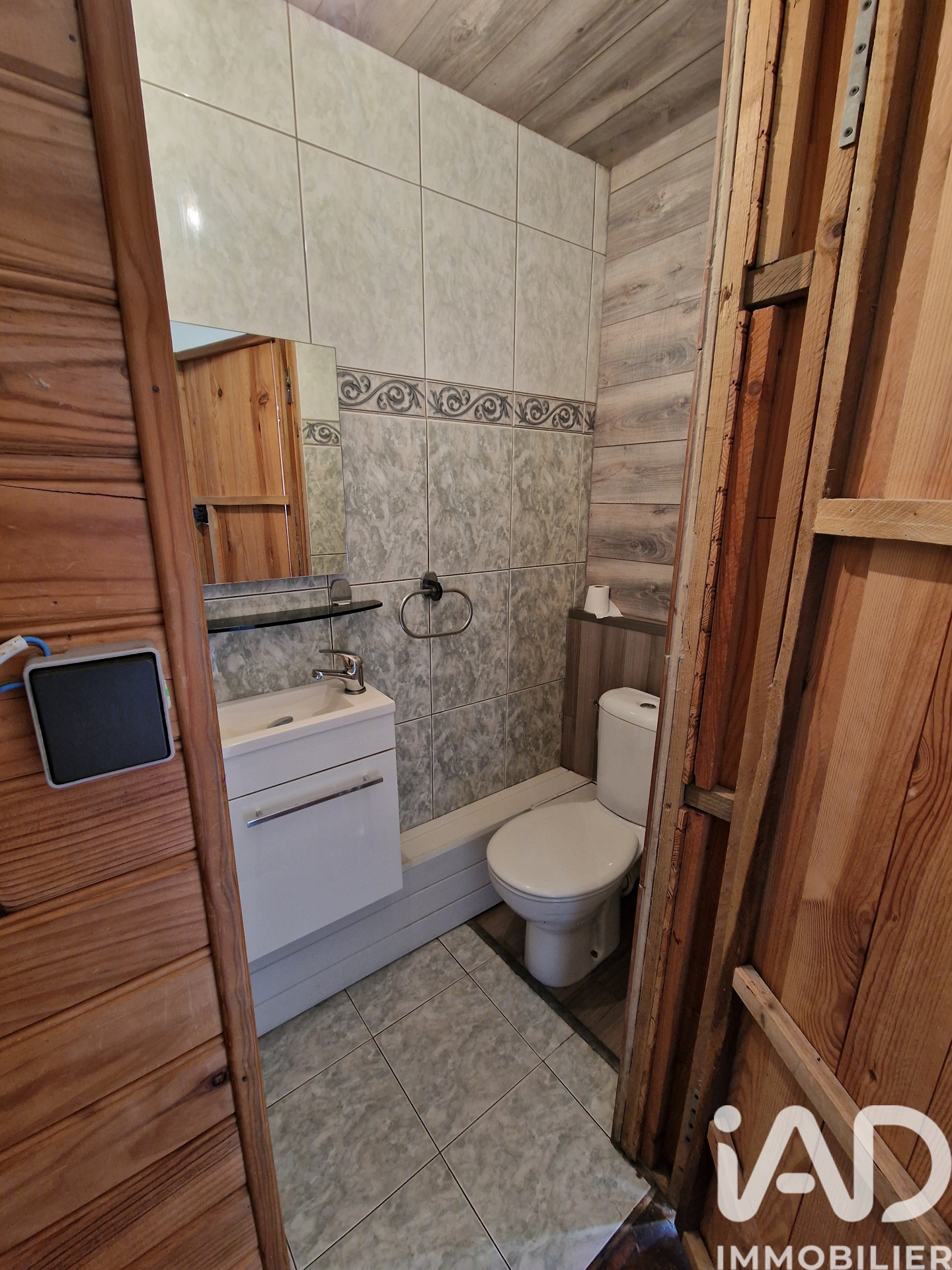 Vente maison à Aleu (09320) : maison de village 3 pièces 66 m² — 12