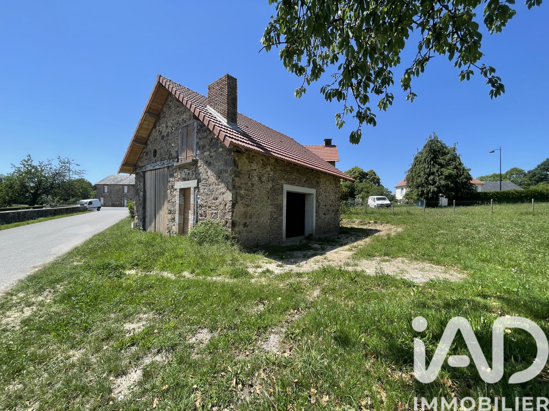 Vente maison à SAINT GERMAIN LES BELLES (87380) : maison de village 1 pièce 50 m² — 4