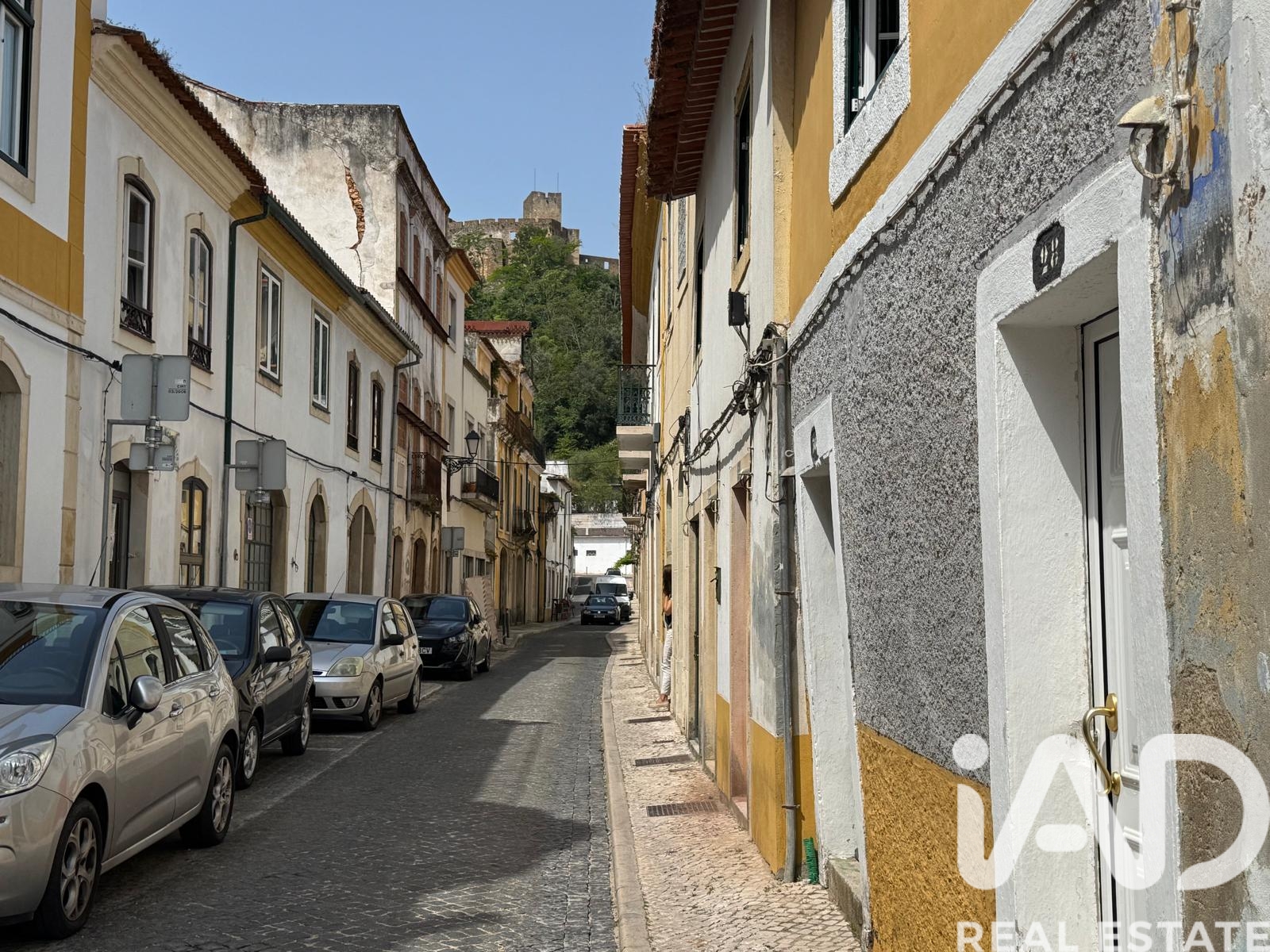 Moradia T0 à venda em São João Baptista e Santa Maria dos Olivais, Tomar — foto 2