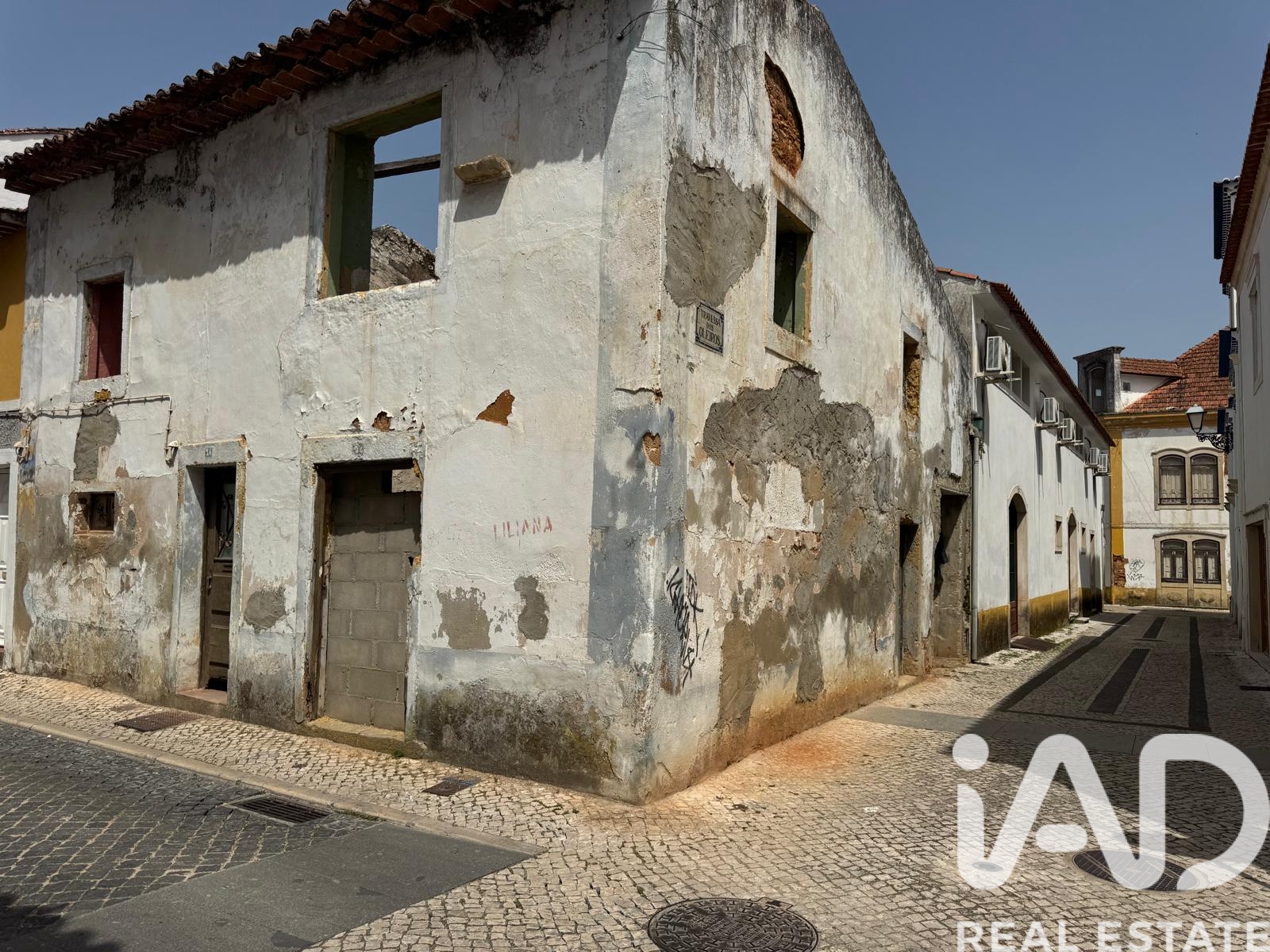 Moradia T0 à venda em São João Baptista e Santa Maria dos Olivais, Tomar — foto 3
