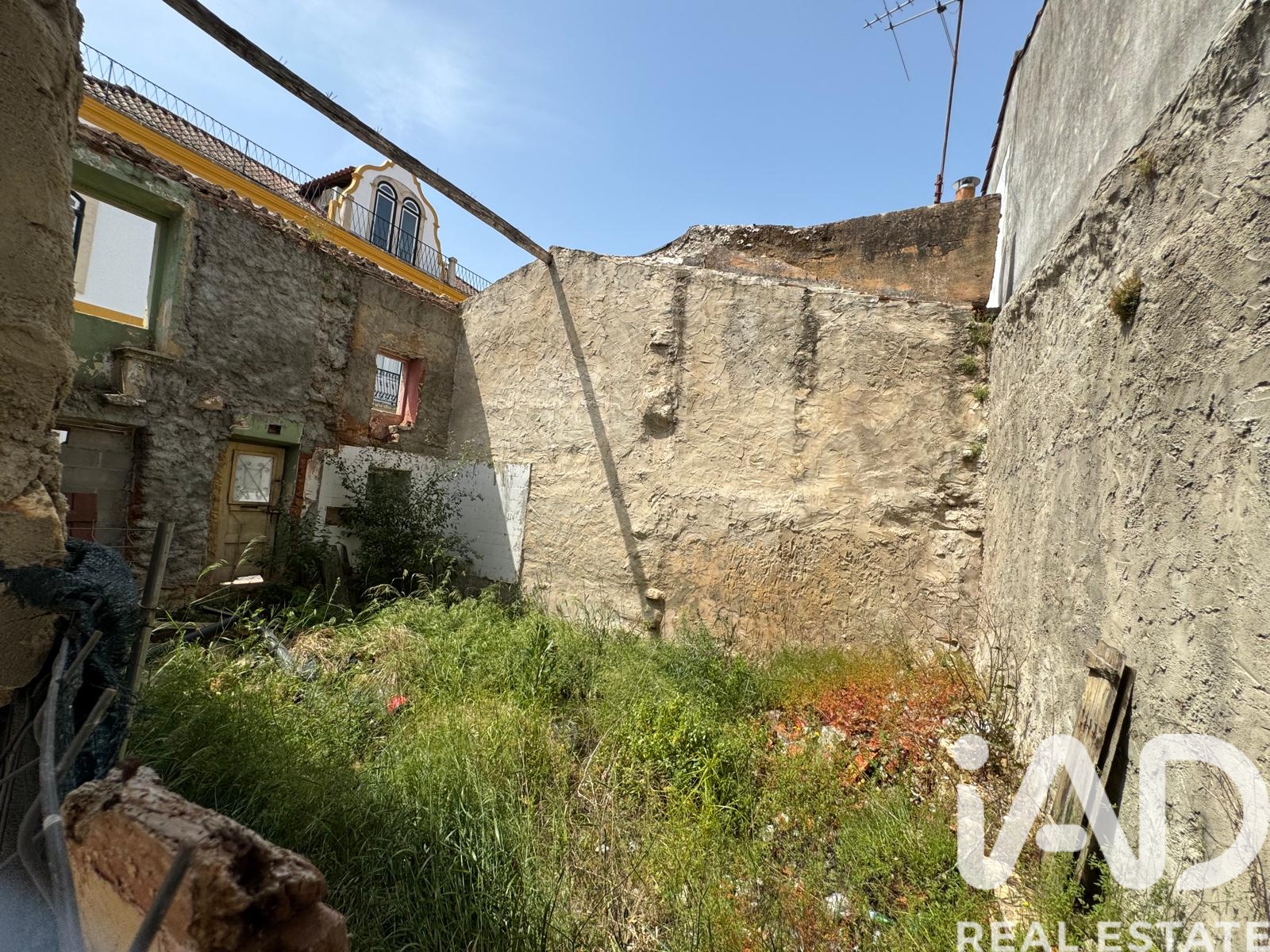 Moradia T0 à venda em São João Baptista e Santa Maria dos Olivais, Tomar — foto 6