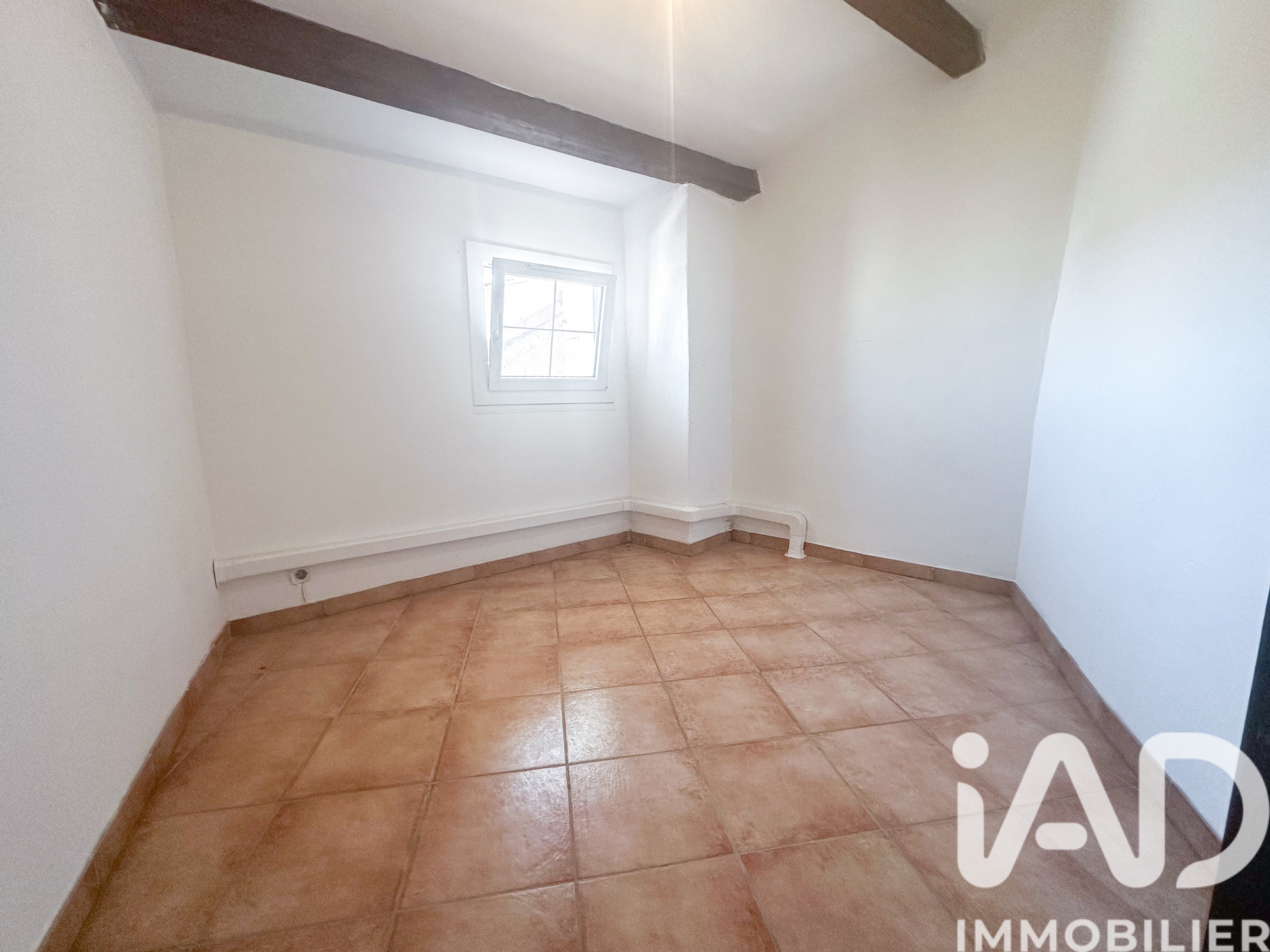 Vente maison à Cuers (83390) : maison de village 5 pièces 86 m² - 2037906 — 8