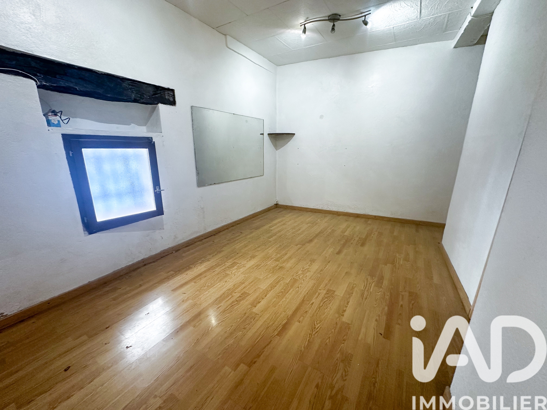 Vente maison à Cuers (83390) : maison de village 5 pièces 86 m² - 2037906 — 10
