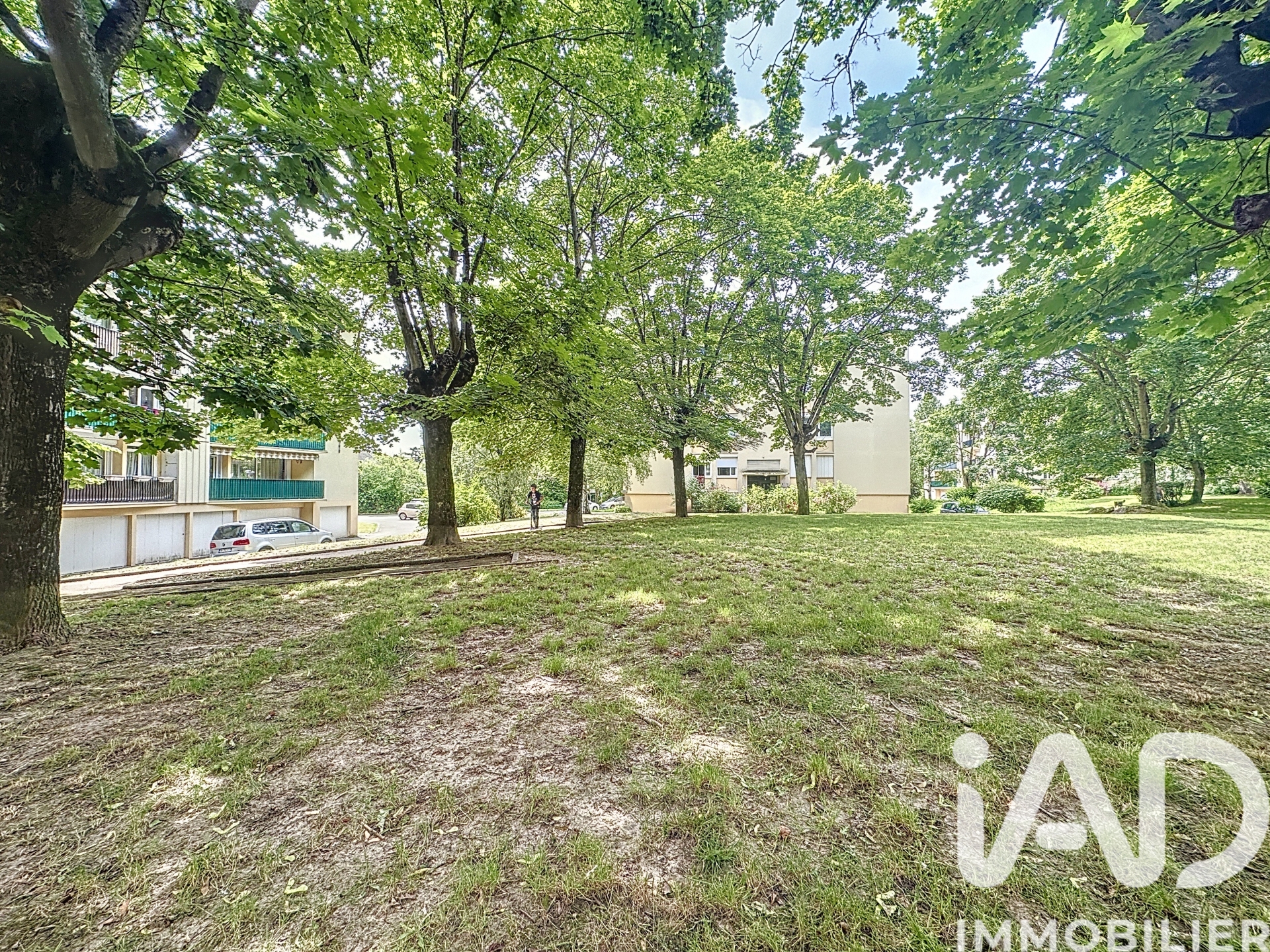 Vente appartement à Ballainvilliers (91160) : appartement 5 pièces 90 m² - 1963675 — 13