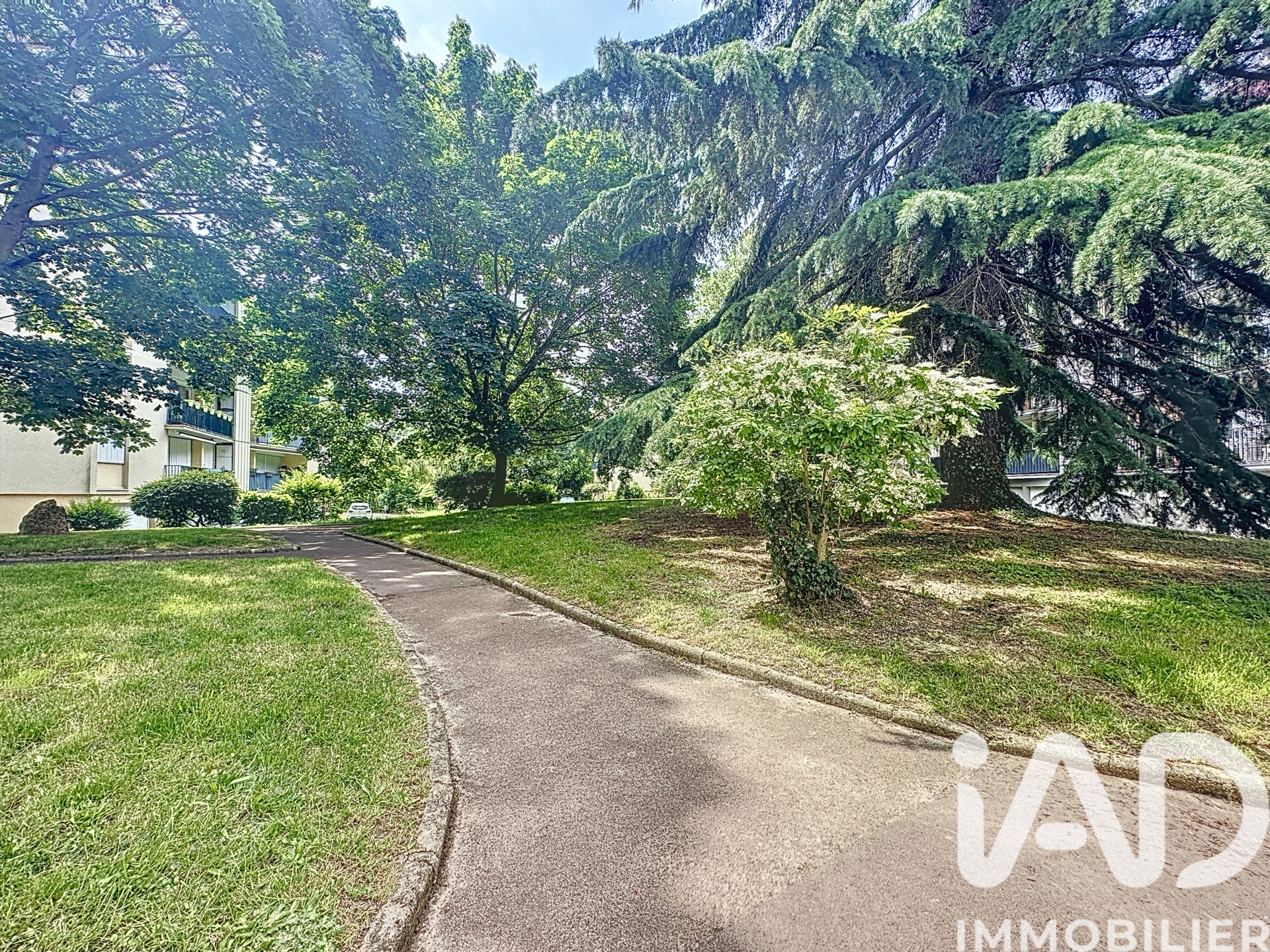 Vente appartement à Ballainvilliers (91160) : appartement 5 pièces 90 m² - 1963675 — 14