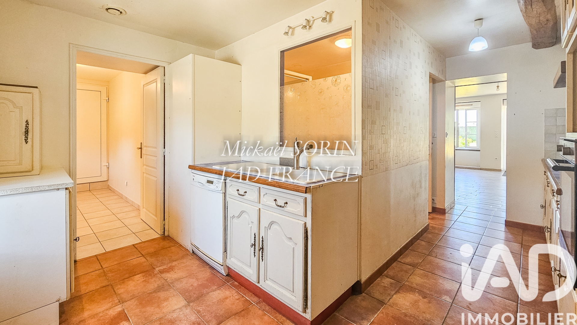 Vente maison à La Chaize-le-Vicomte (85310) : grange 6 pièces 122 m² - 1994125 — 8