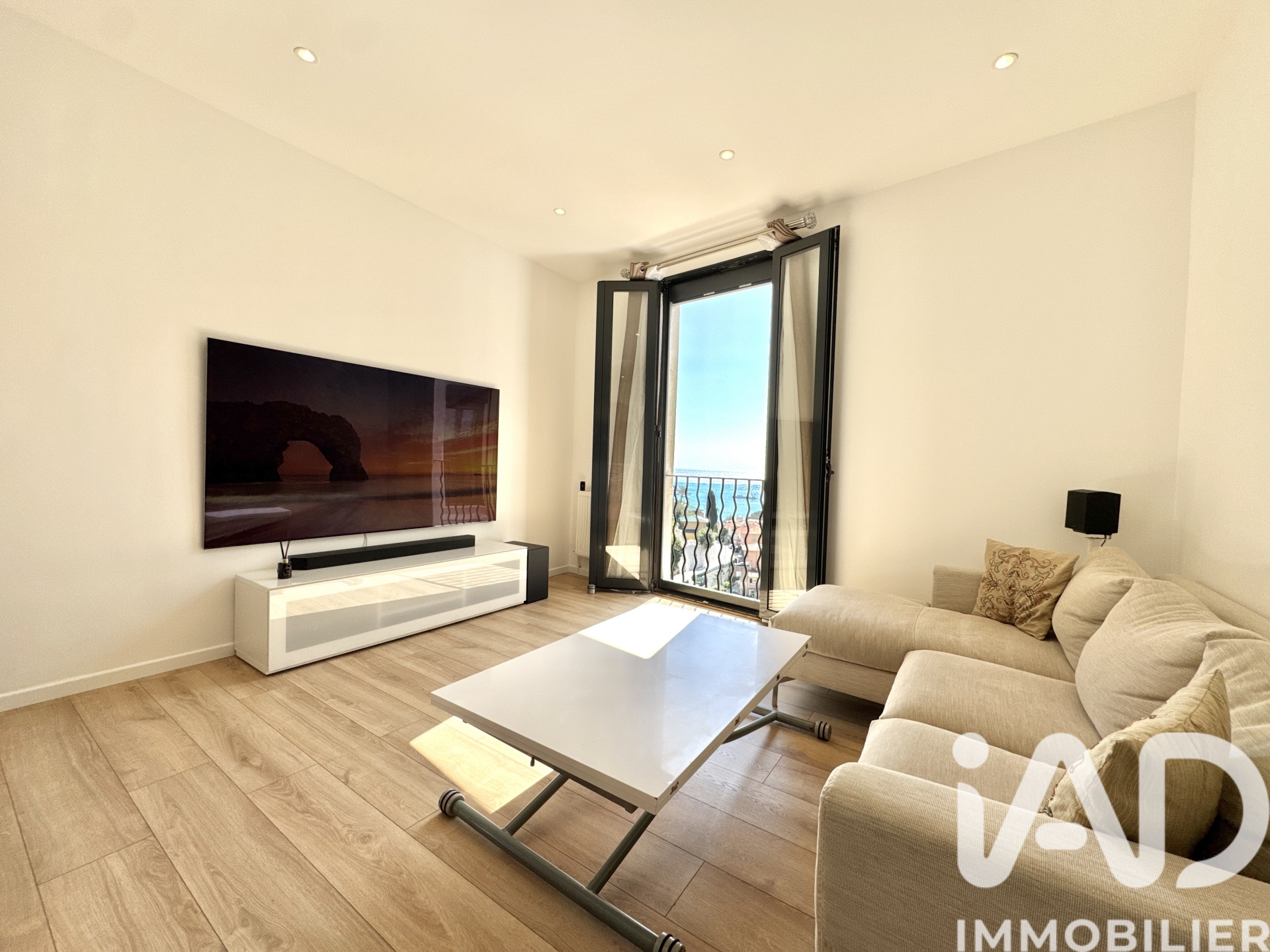 Appartement à vendre à Roquebrune-Cap-Martin — 550 000 € — IAD France