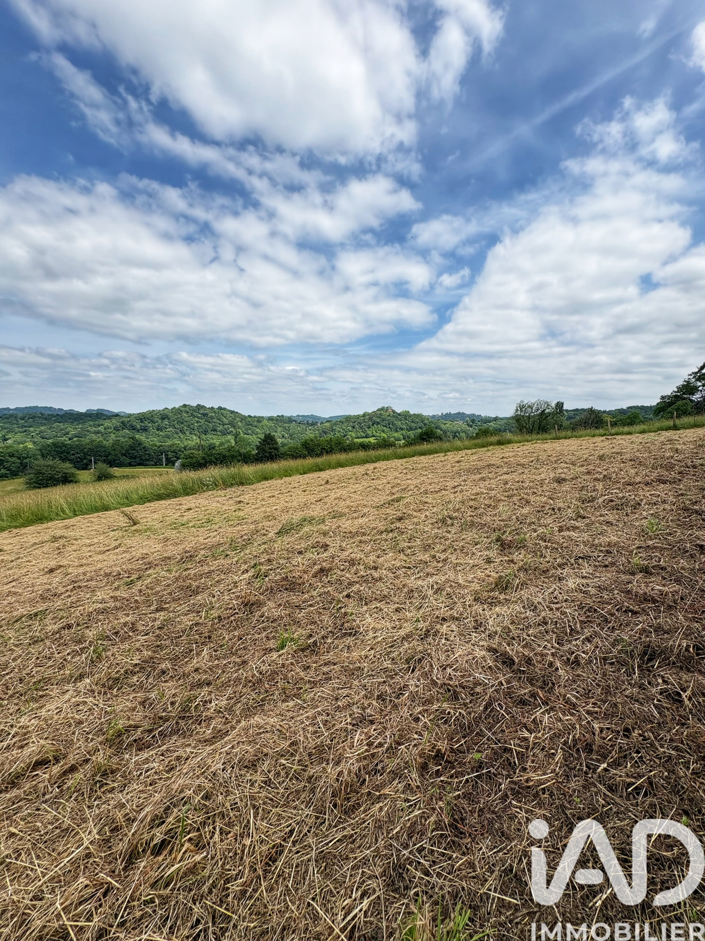 Vente Terrain 1 215 m&sup2;
