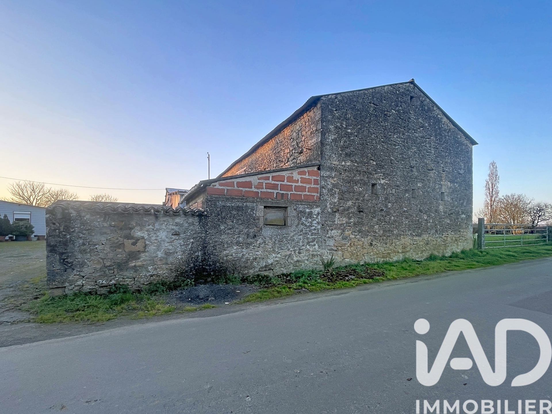 Vente Grange 1 pièce