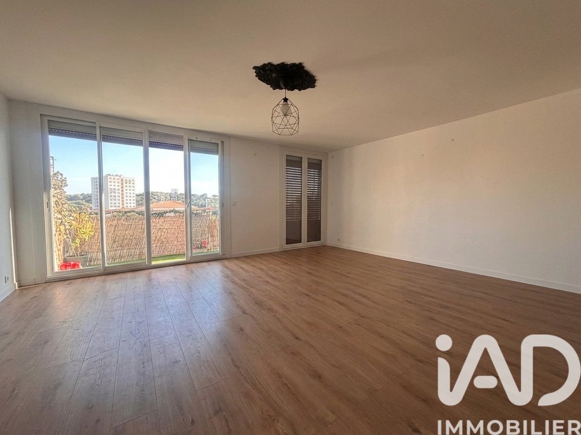 Appartement à vendre à Toulon — 154 500 € — IAD France