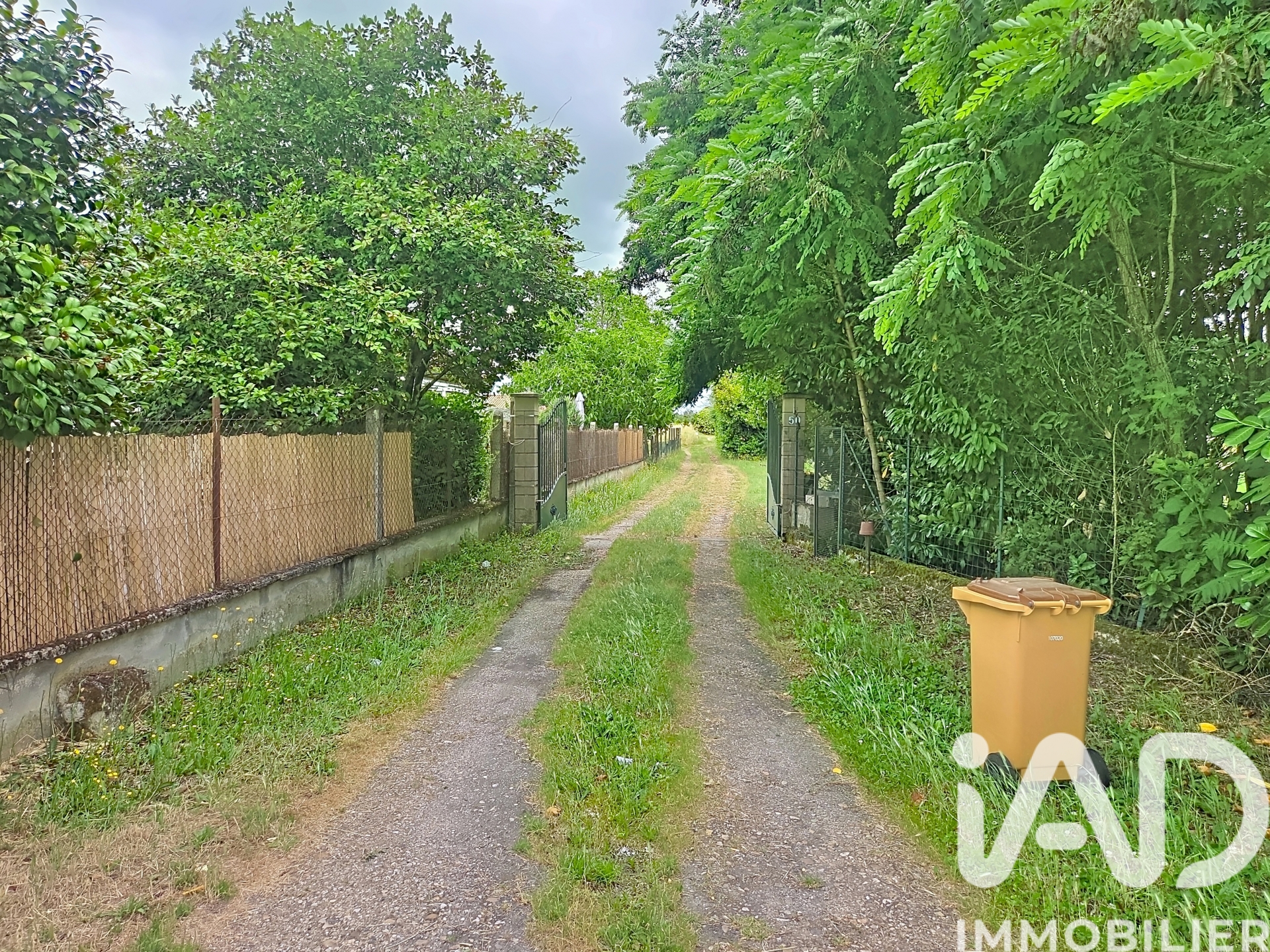 Vente Terrain à bâtir 1 889 m&sup2;