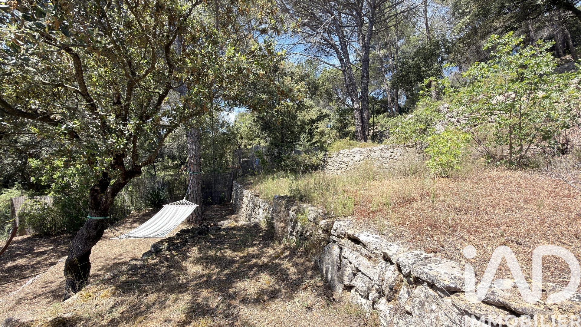Vente maison à Jouques (13490) : maison 5 pièces 97 m² - 2028538 — 23