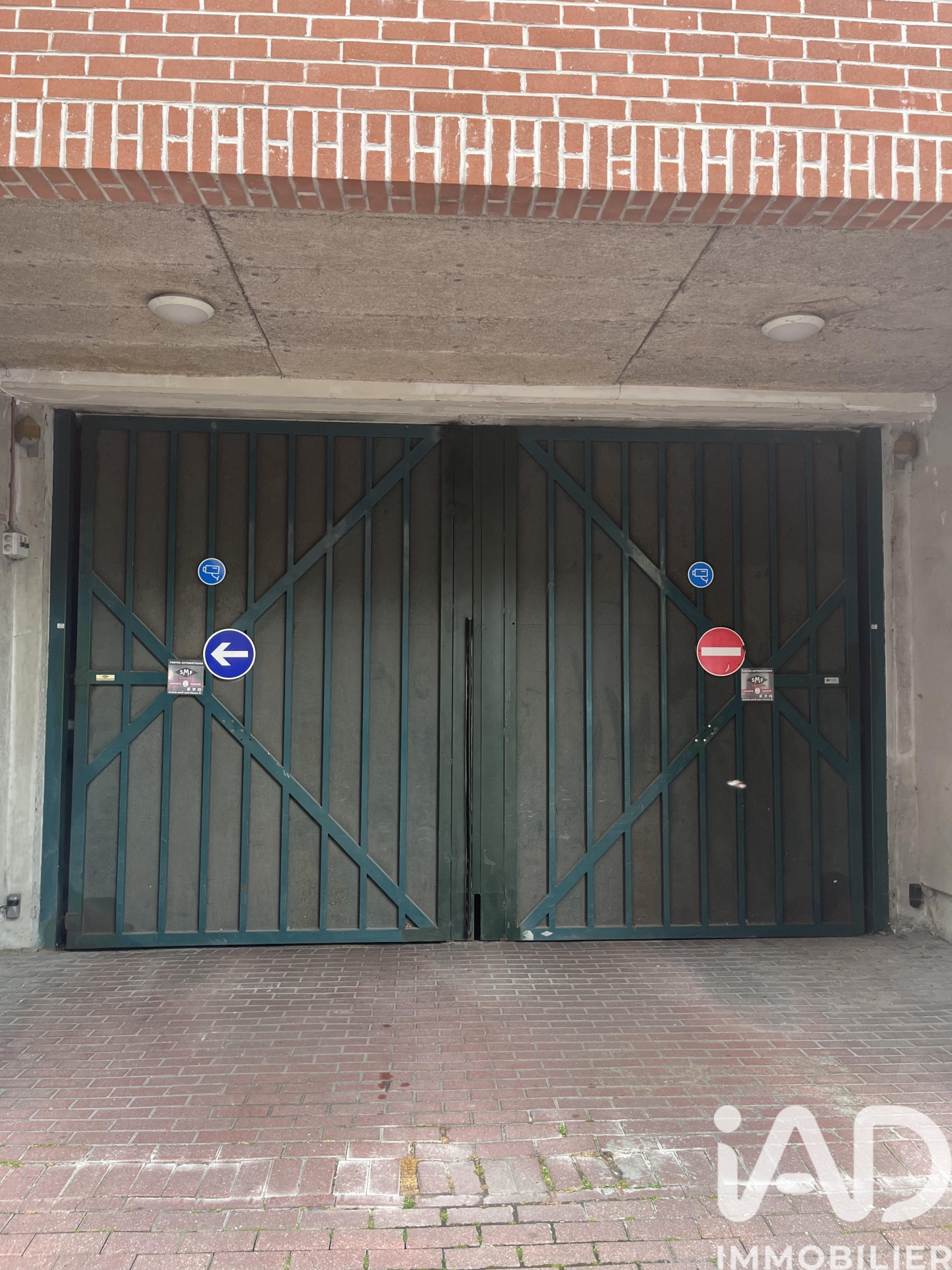 Vente Garage 12 m&sup2;