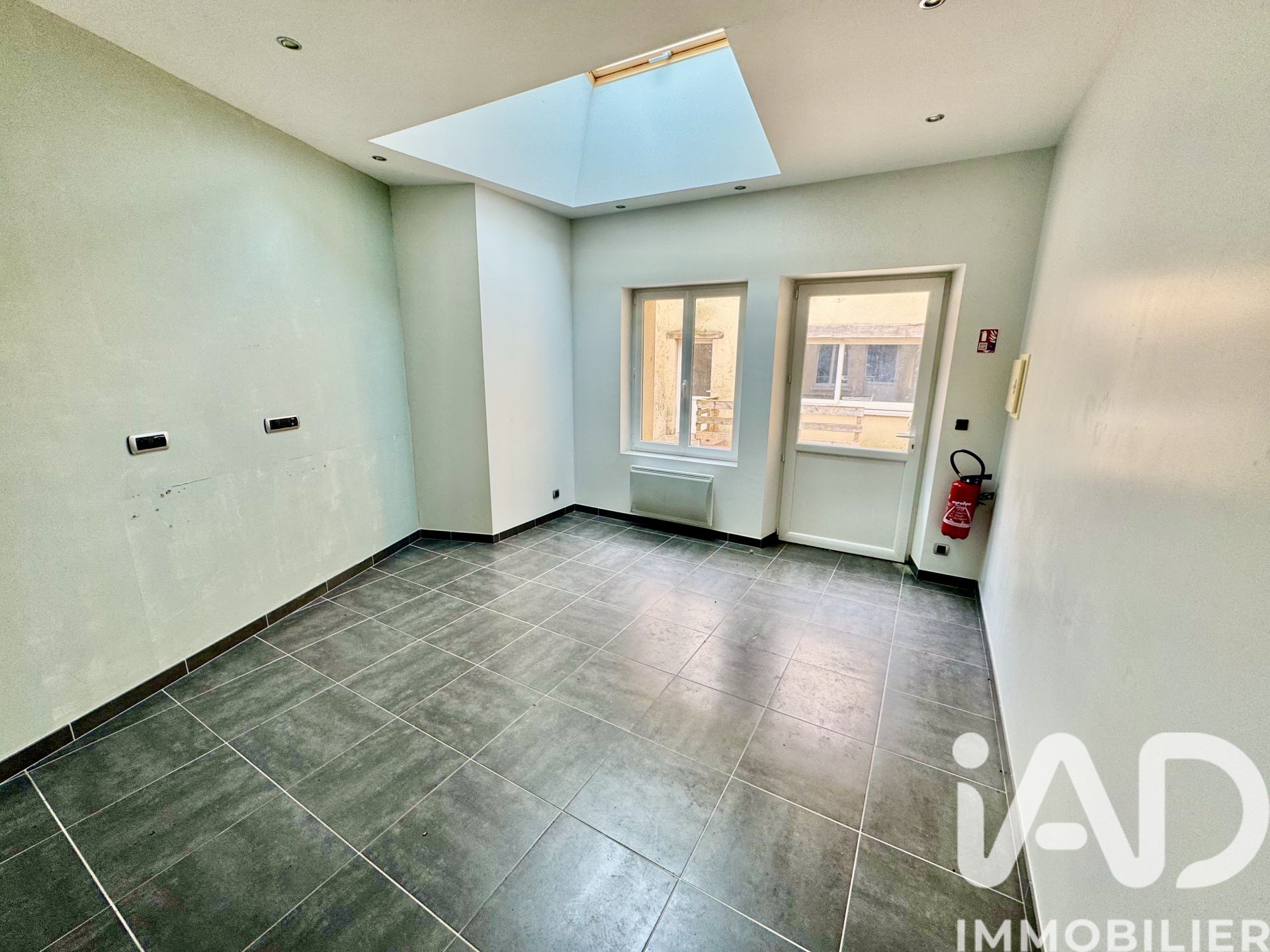 Vente maison à Noyen-sur-Sarthe (72430) : maison de village 4 pièces 104 m² - 2022781 — 9