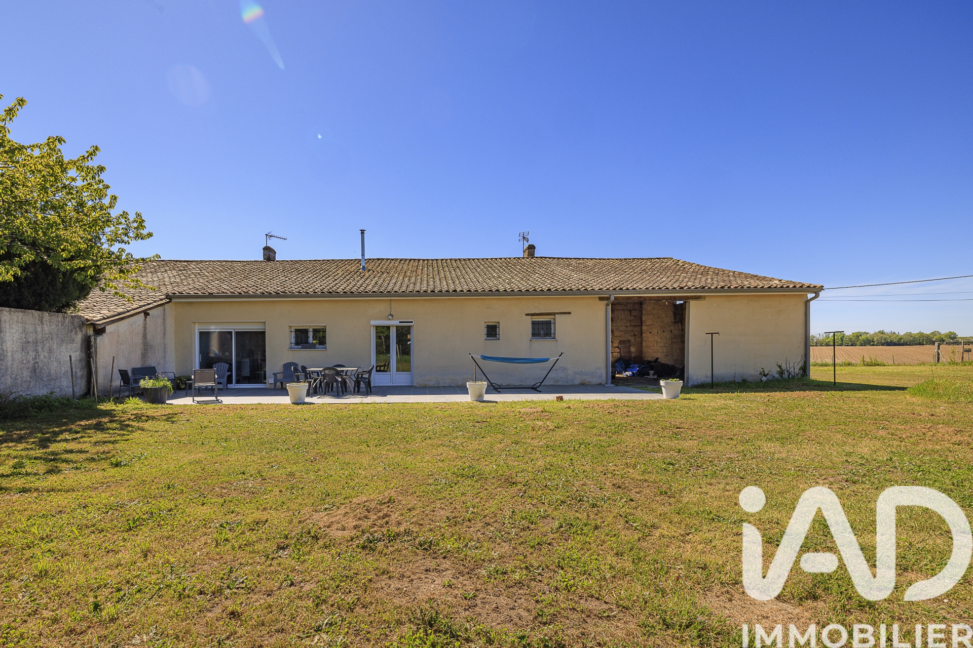 Vente maison à Saint-Denis-de-Pile (33910) : longère 5 pièces 192 m² - 1991215 — 12