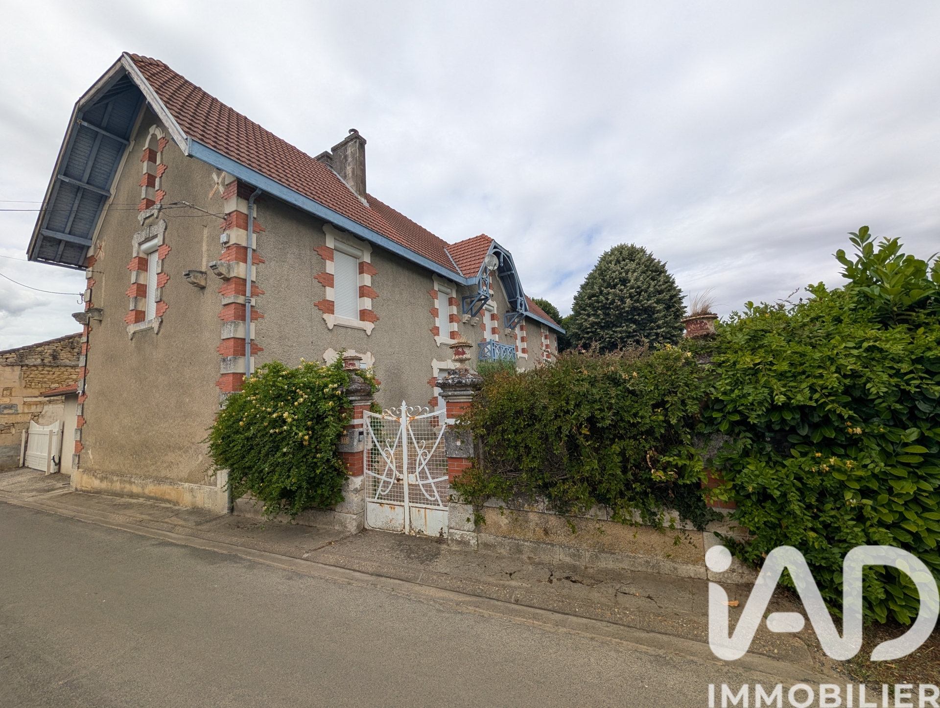 Vente Maison de village 9 pièces