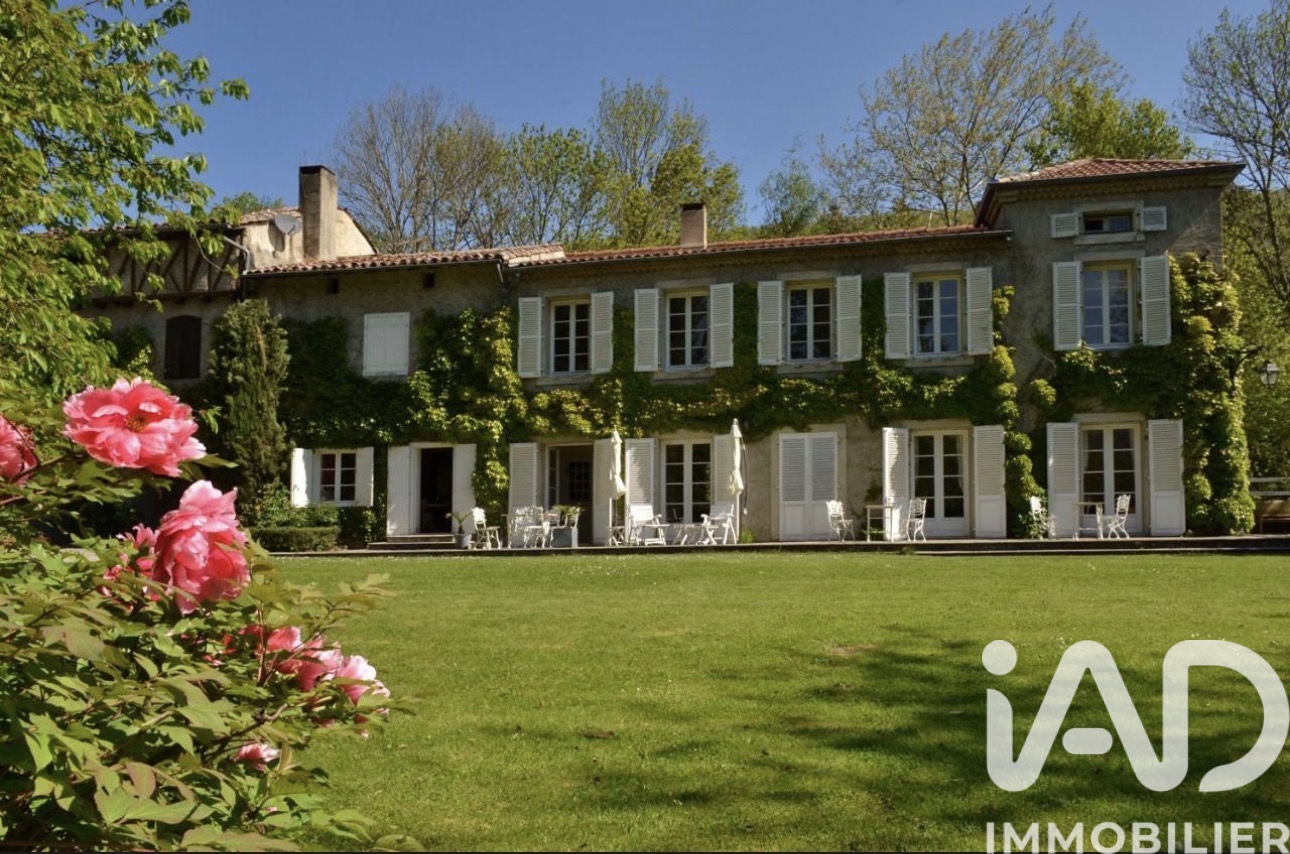 Vente Domaine 20 pièces