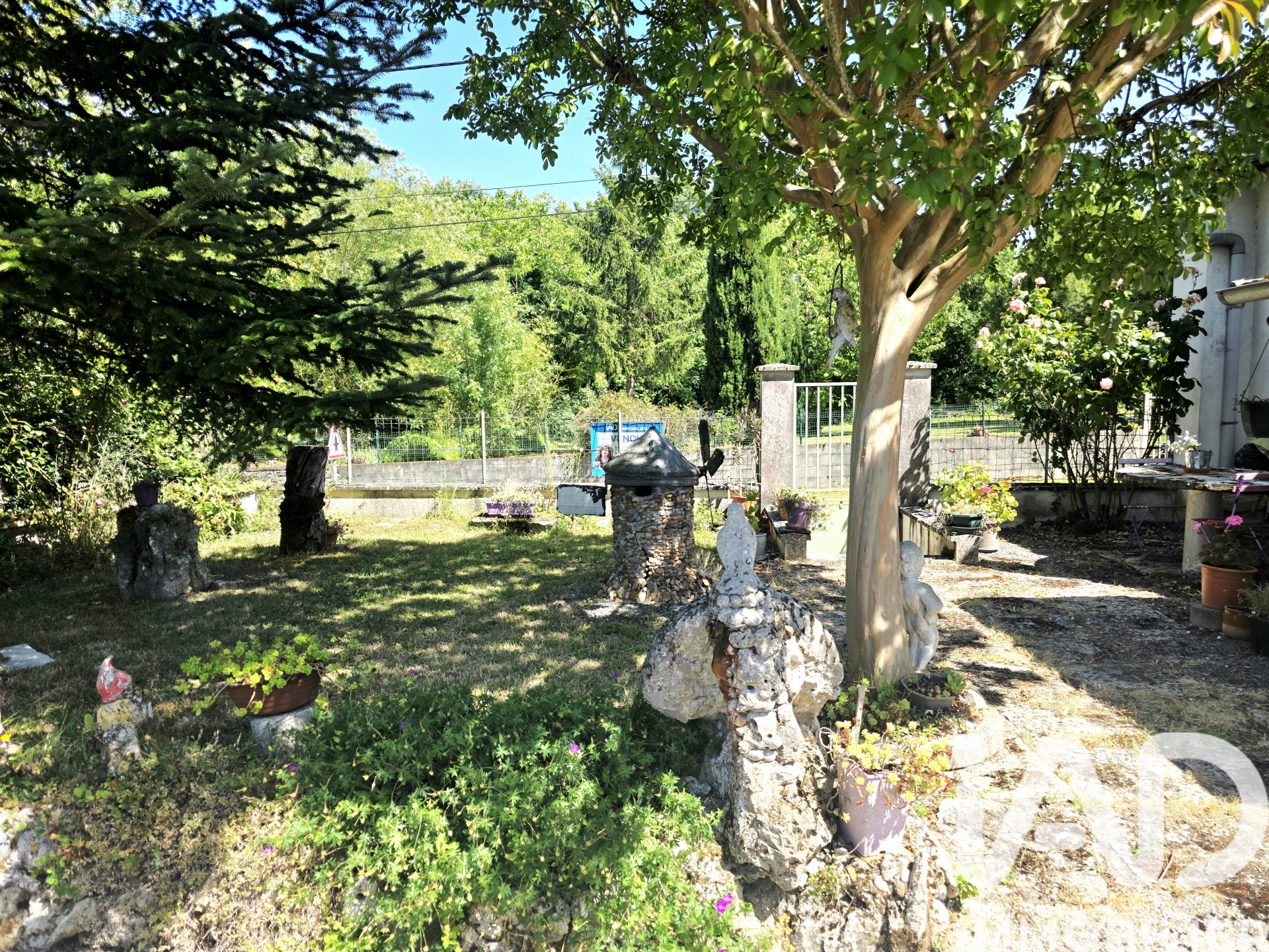 Vente maison à Verdille (16140) : maison de village 6 pièces 98 m² — 5