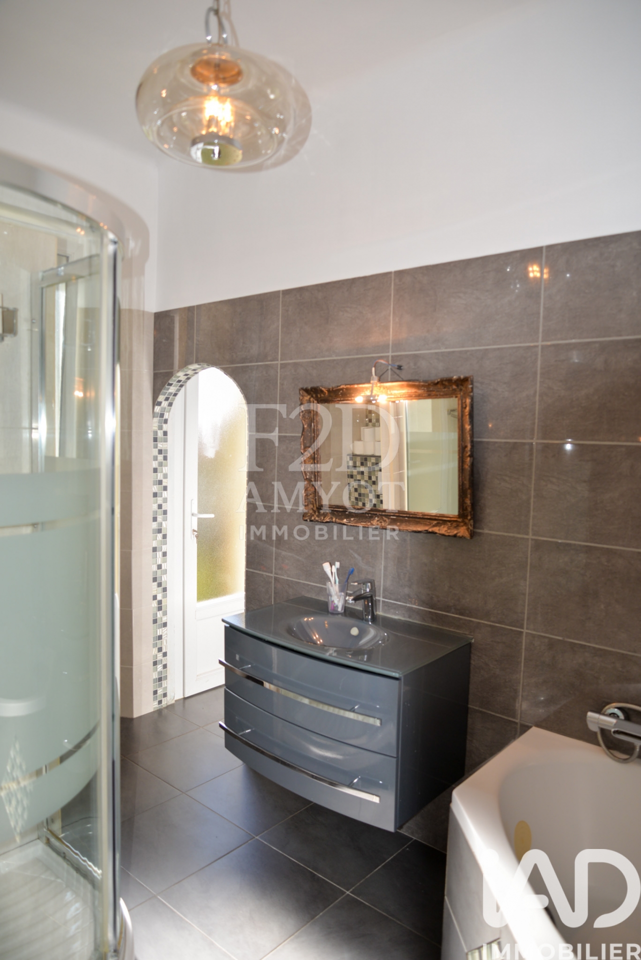 Vente appartement à Saint-Laurent-du-Var (06700) : appartement 5 pièces 157 m² - 2026679 — 19