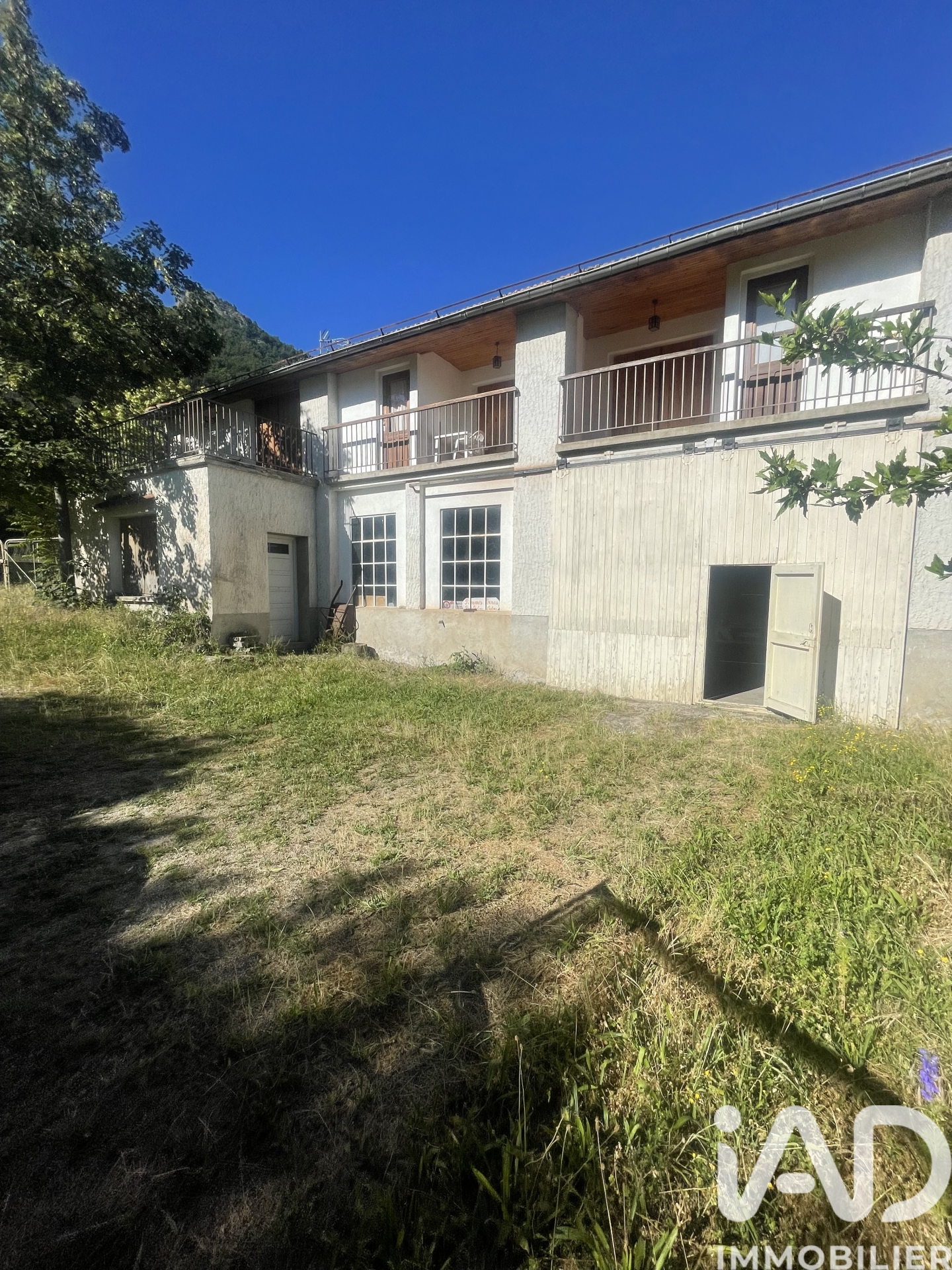 Vente maison à Vernet-les-Bains (66820) : maison de campagne 9 pièces 294 m² - 2049682 — 2