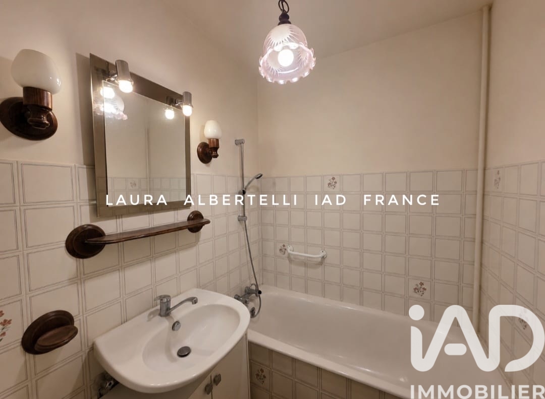 Vente appartement à Le Beausset (83330) : appartement 2 pièces 35 m² - 2049334 — 4