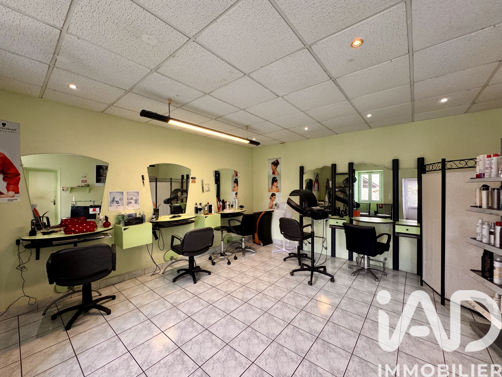 Vente Esthétique, Coiffure 52 m²