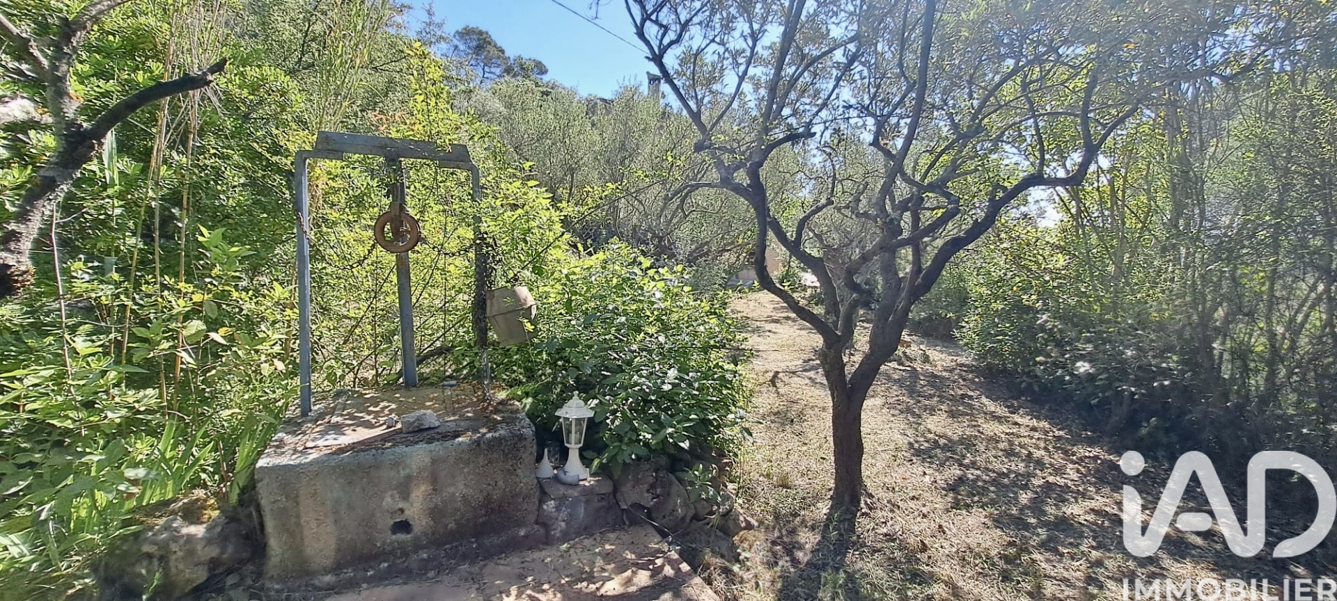 Vente maison à Cotignac (83570) : maison de campagne 3 pièces 120 m² - 2055271 — 19
