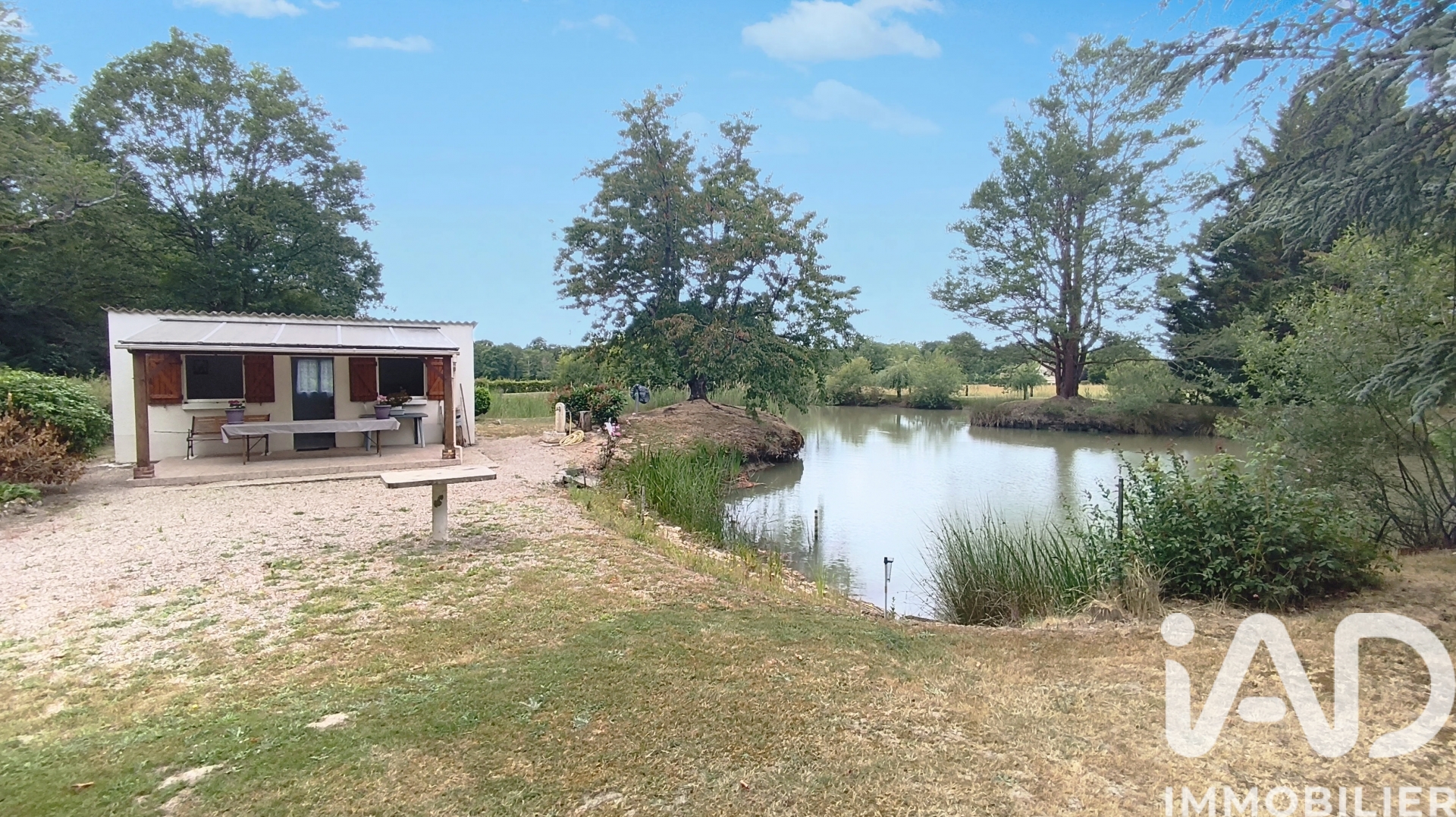 Vente Terrain 8 000 m²