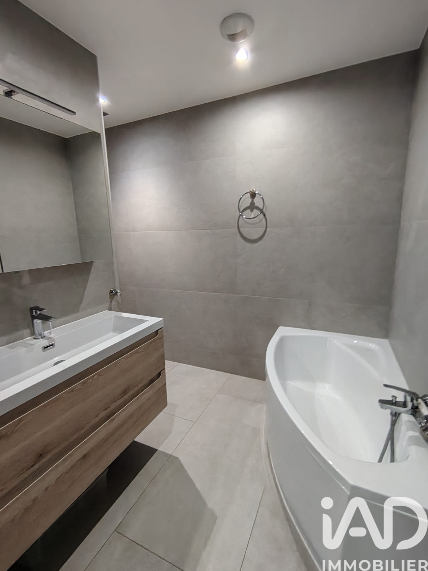 Vente maison à Thyez (74300) : maison d'architecte 6 pièces 147 m² - 2055211 — 6