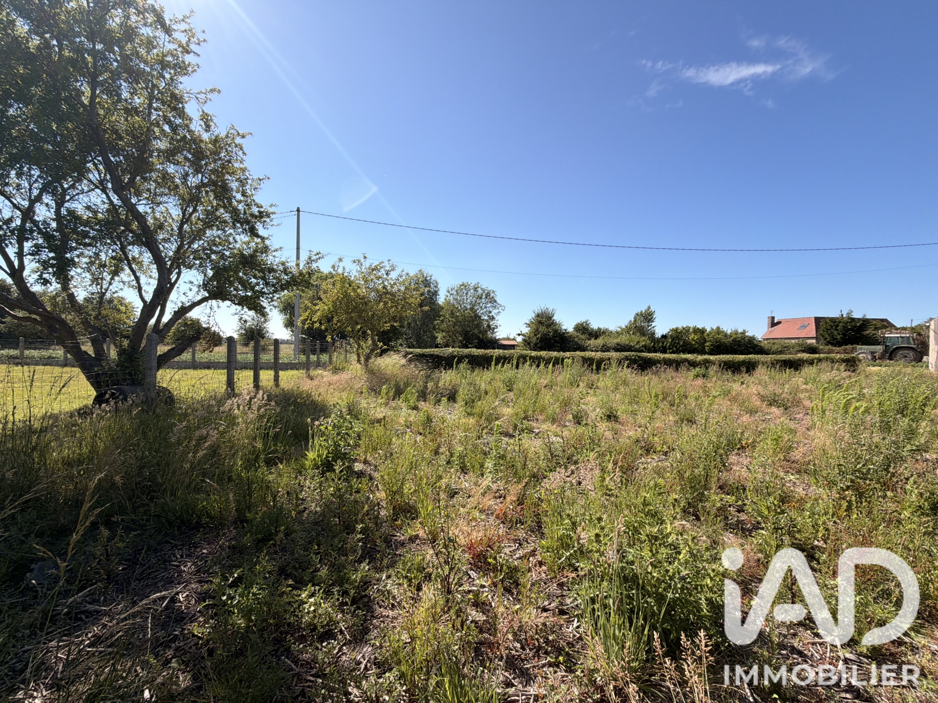 Terrain à vendre à Looberghe — 52 900 € — IAD France