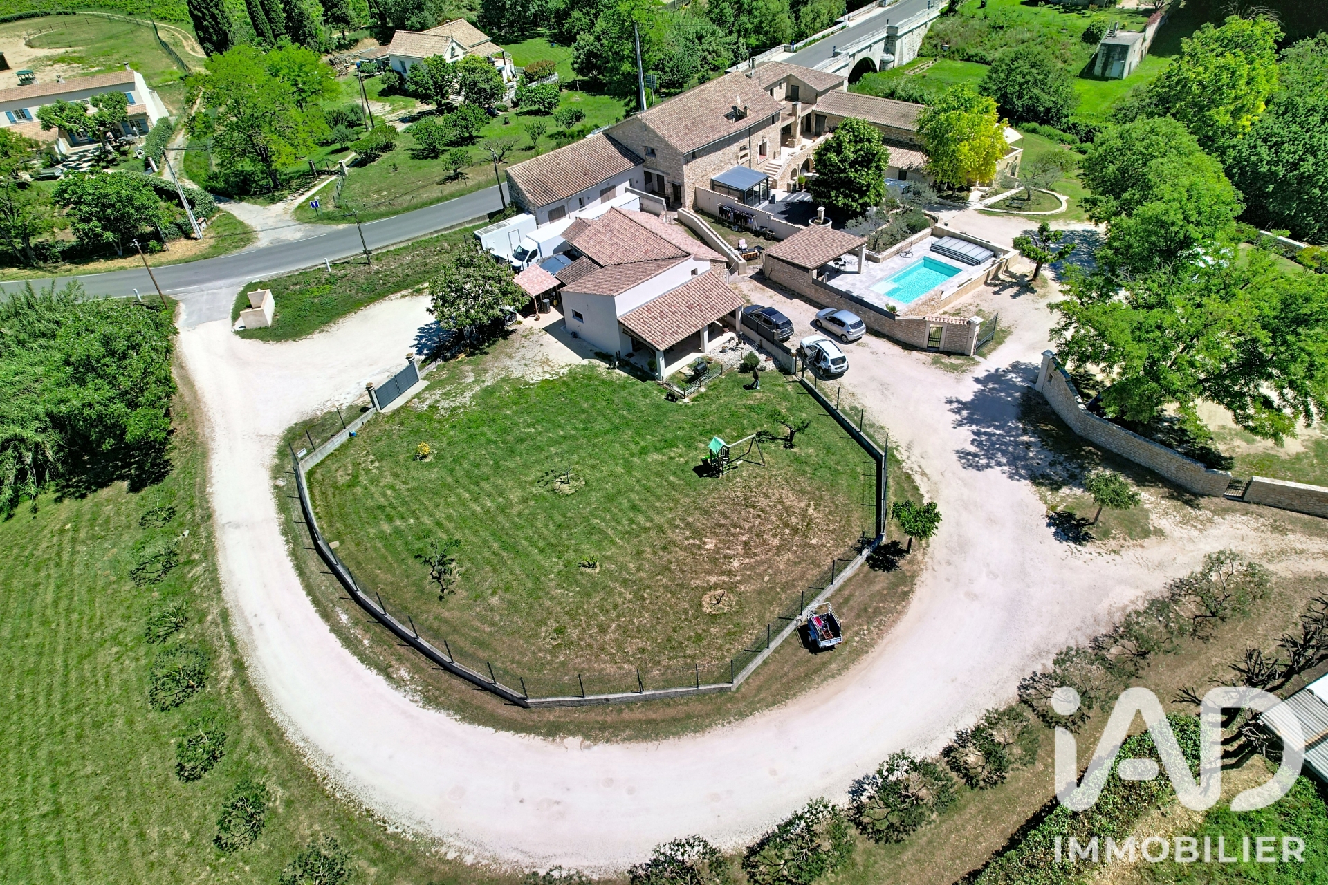 Vente Domaine 17 pièces