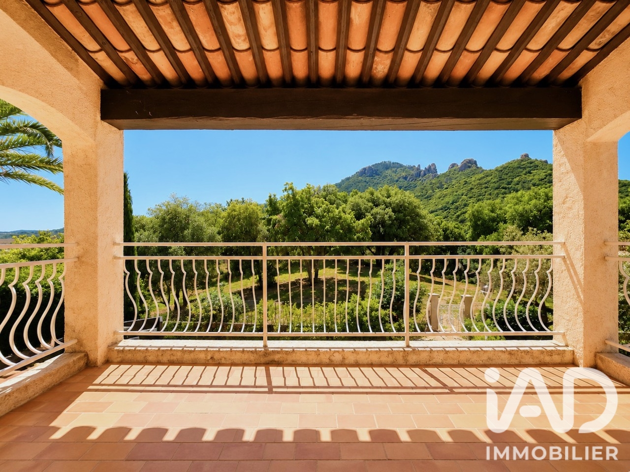 Vente maison à Mandelieu la Napoule (06210) : maison 6 pièces 150 m² - 2058079 — 8