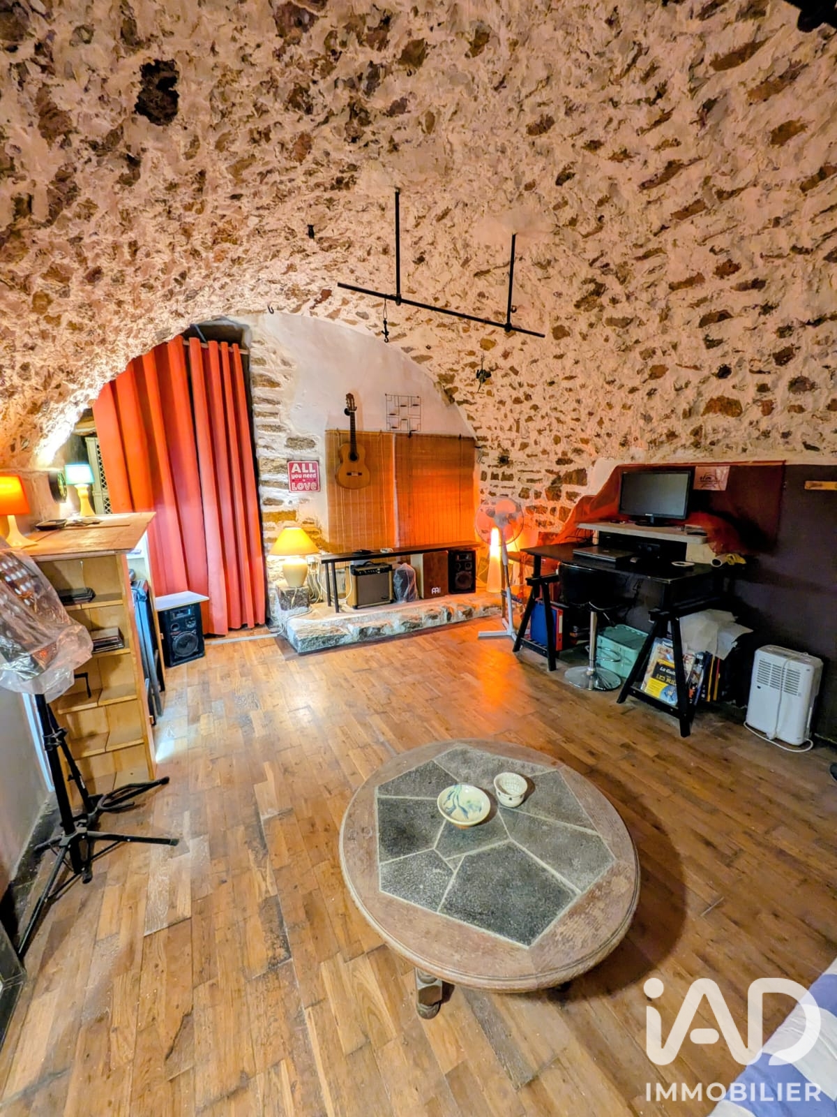 Vente maison à Ollioules (83190) : maison de ville 5 pièces 128 m² - 2056178 — 9