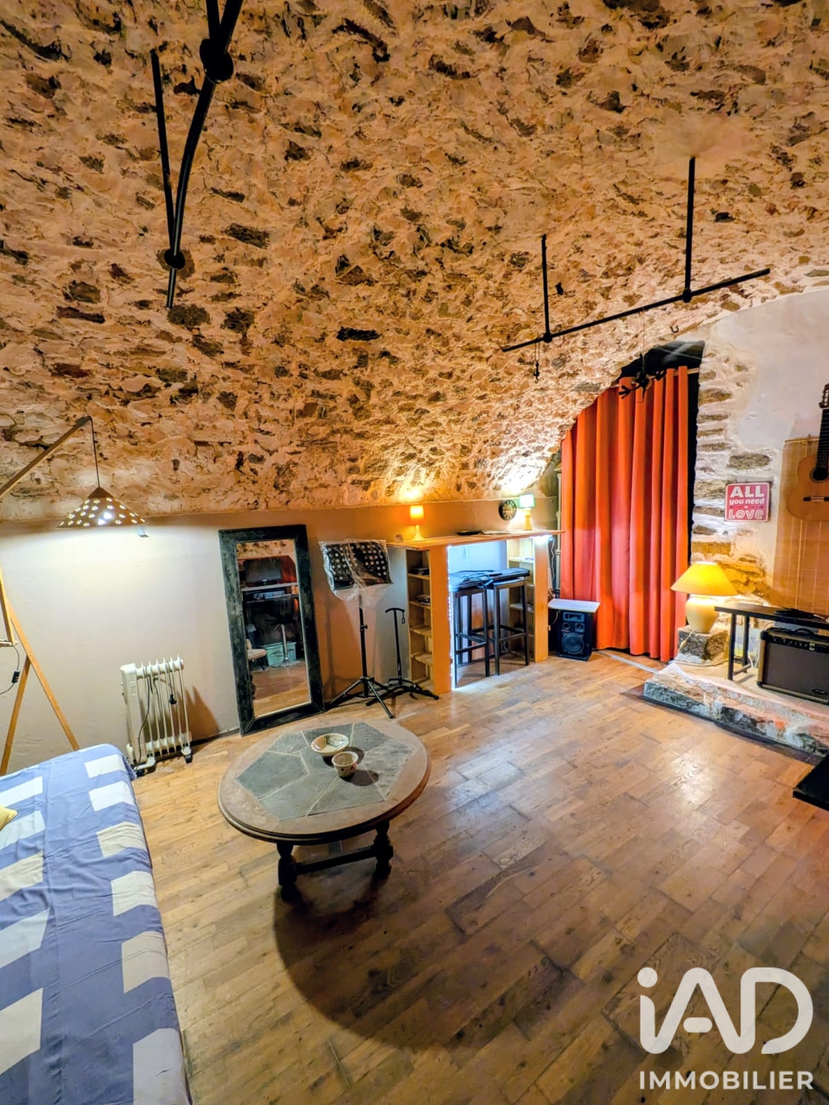 Vente maison à Ollioules (83190) : maison de ville 5 pièces 128 m² - 2056178 — 15