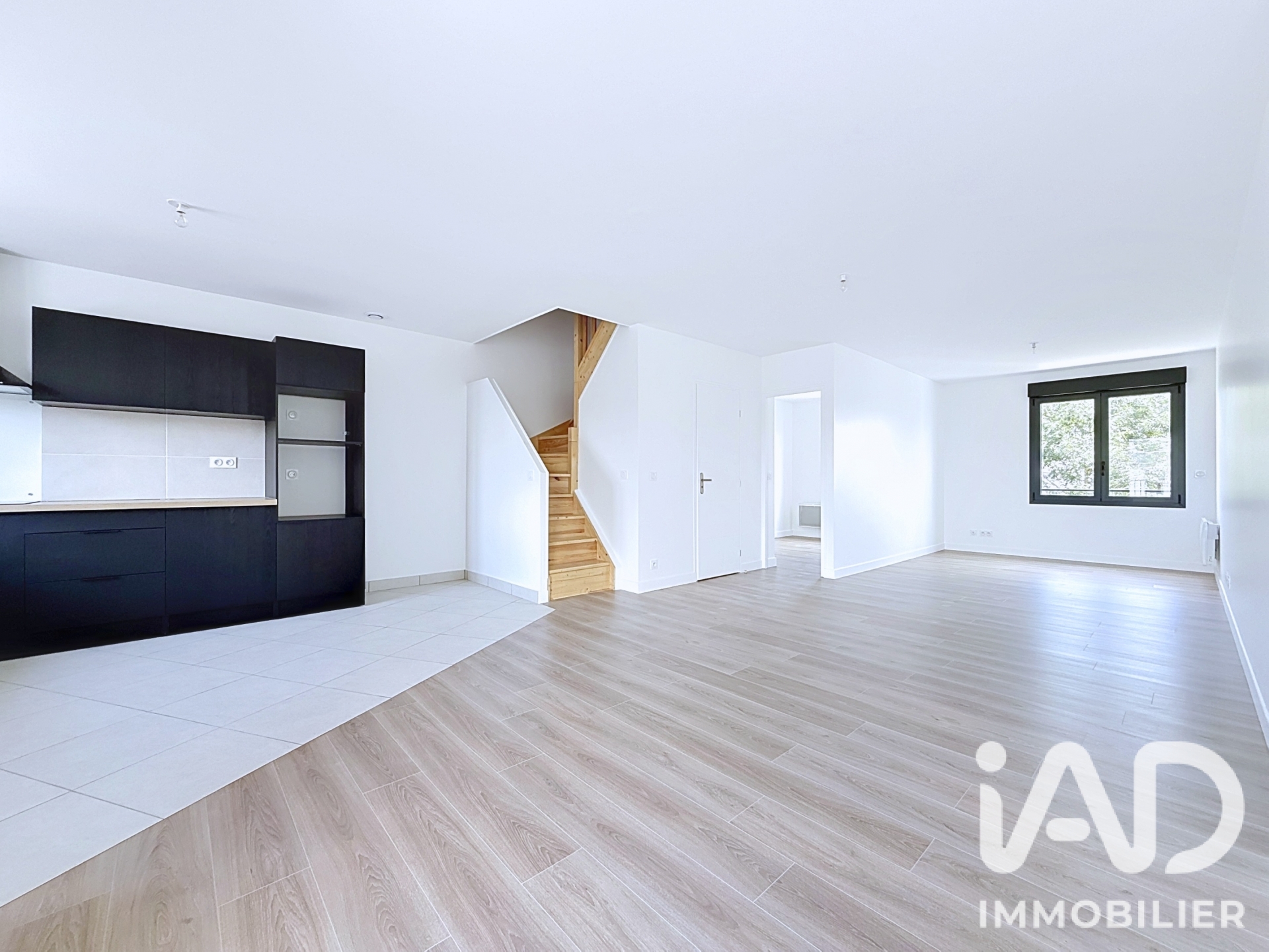 Appartement à louer à Draveil — 1 360 € — IAD France