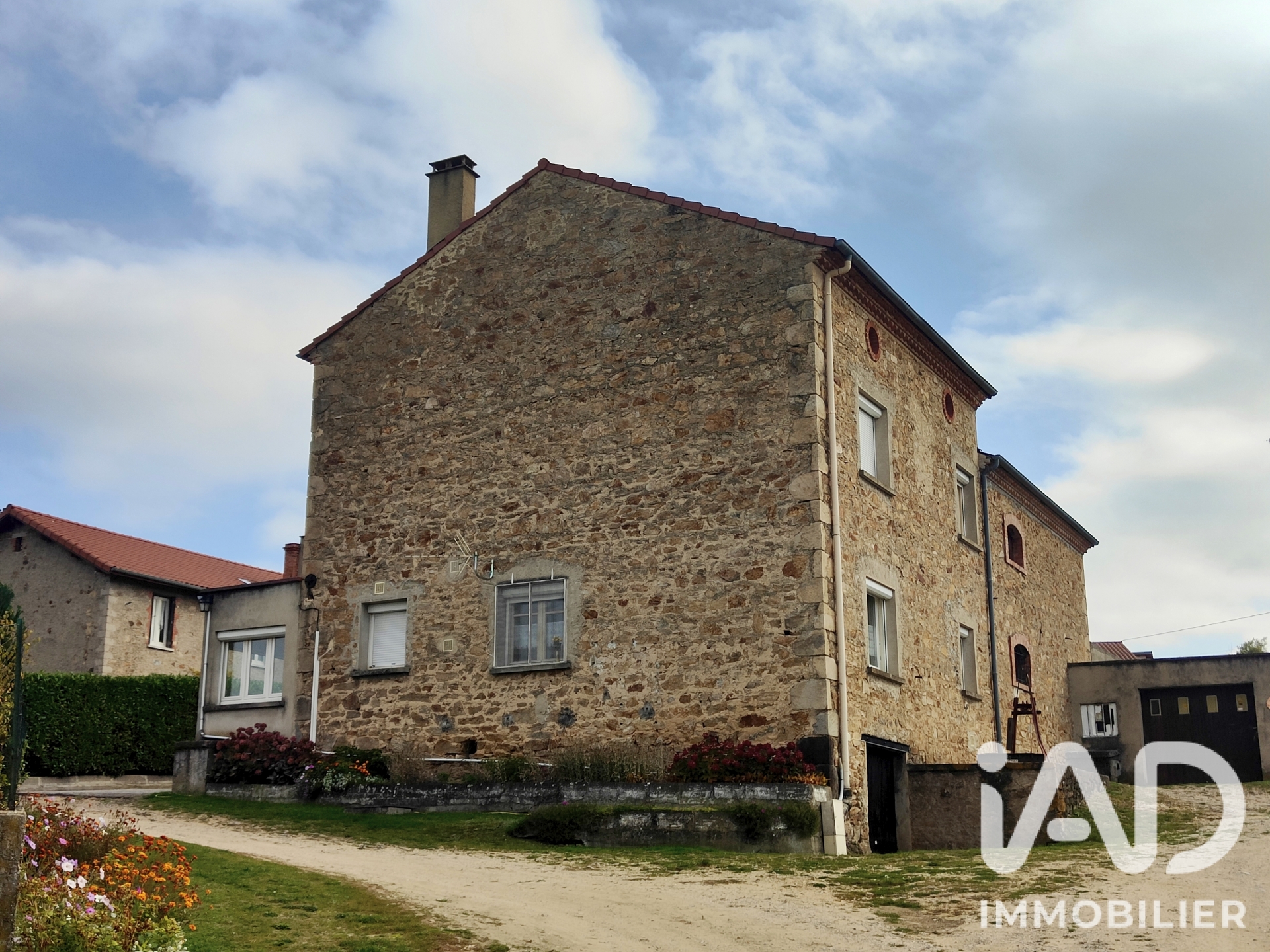 Vente maison à Roiffieux (07100) : maison de campagne 7 pièces 134 m² - 2056139 — 18